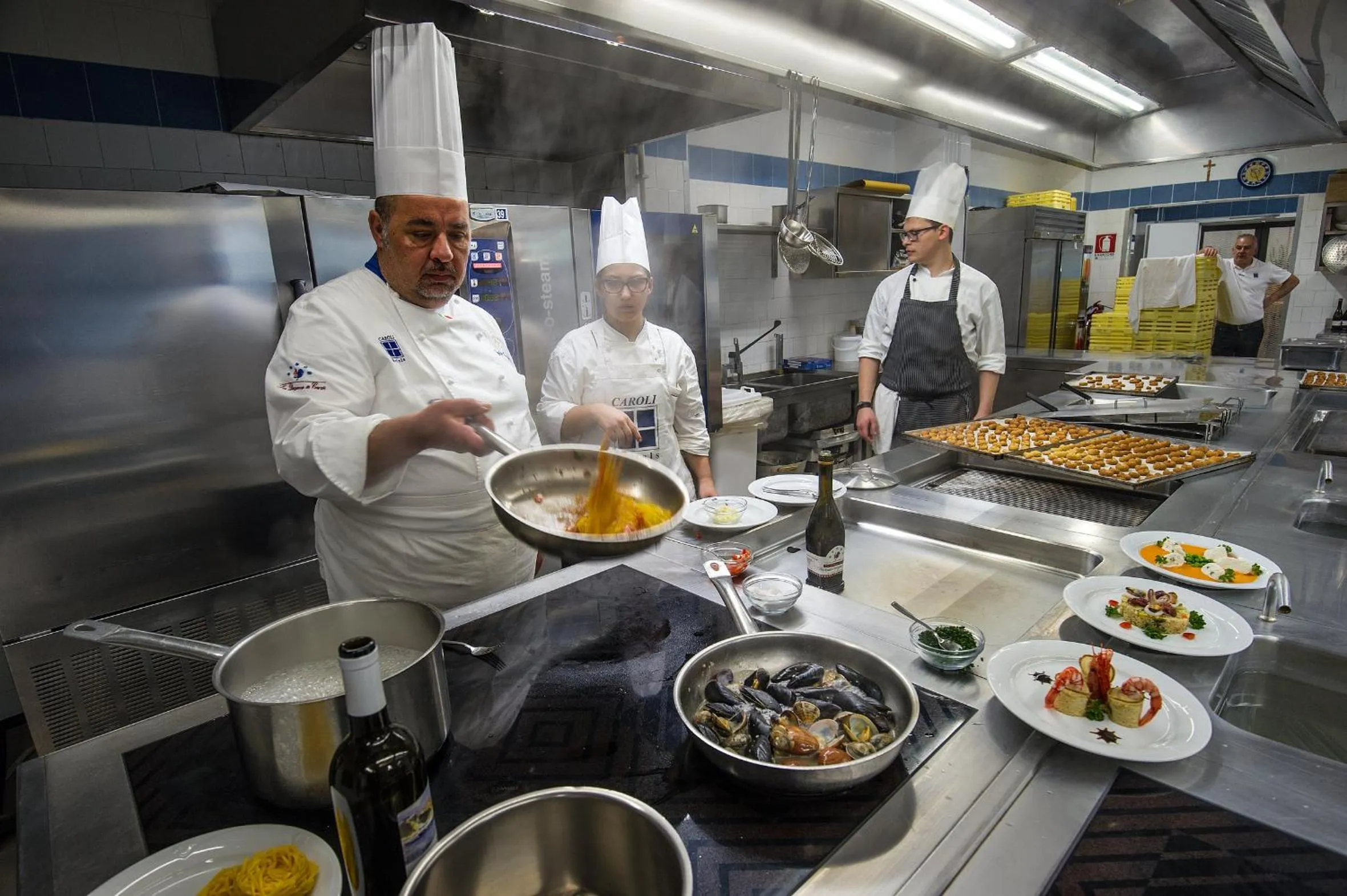 Staff in Ecoresort Le Sirene - Caroli Hotels