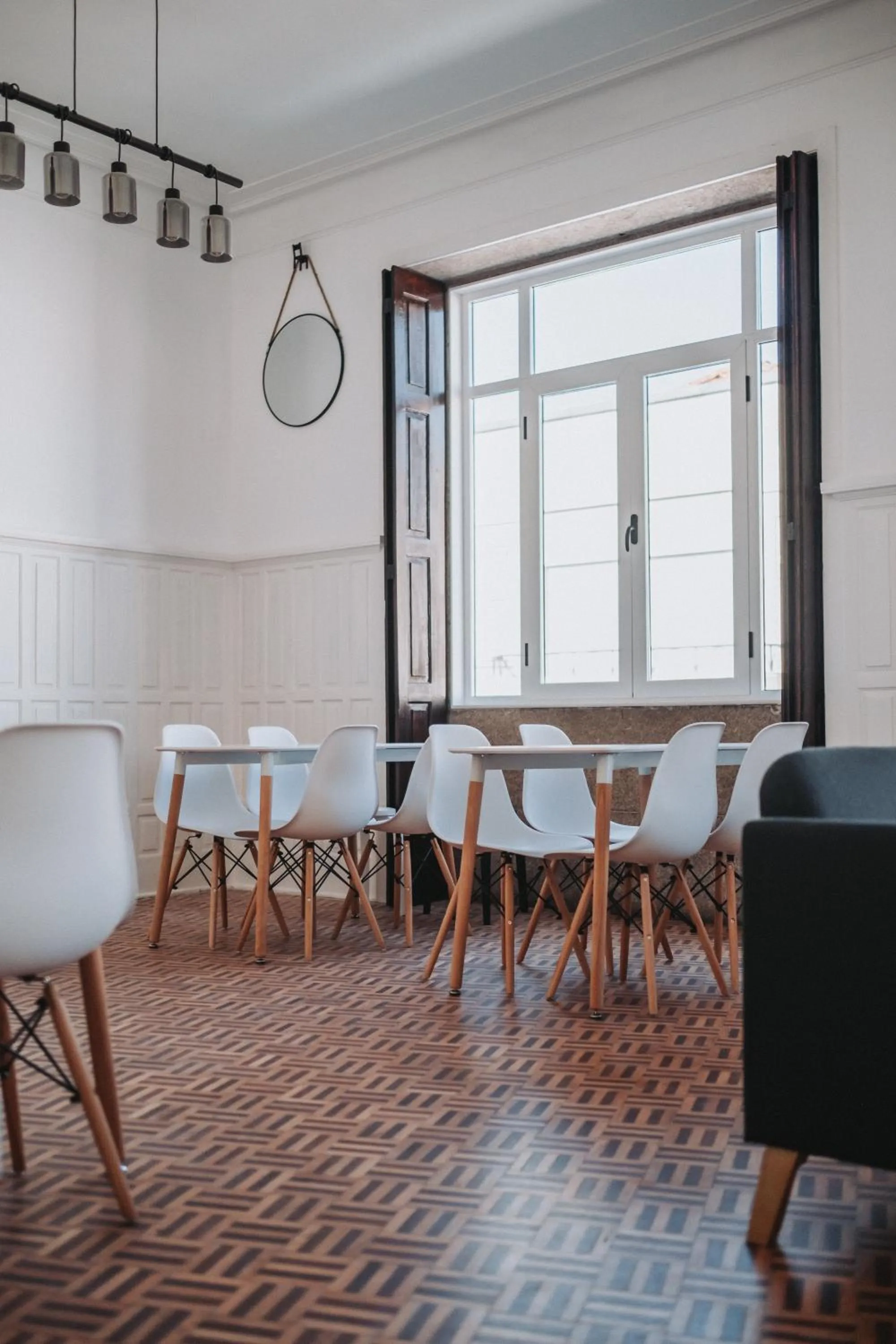 Dining area in OLOPO Hostel