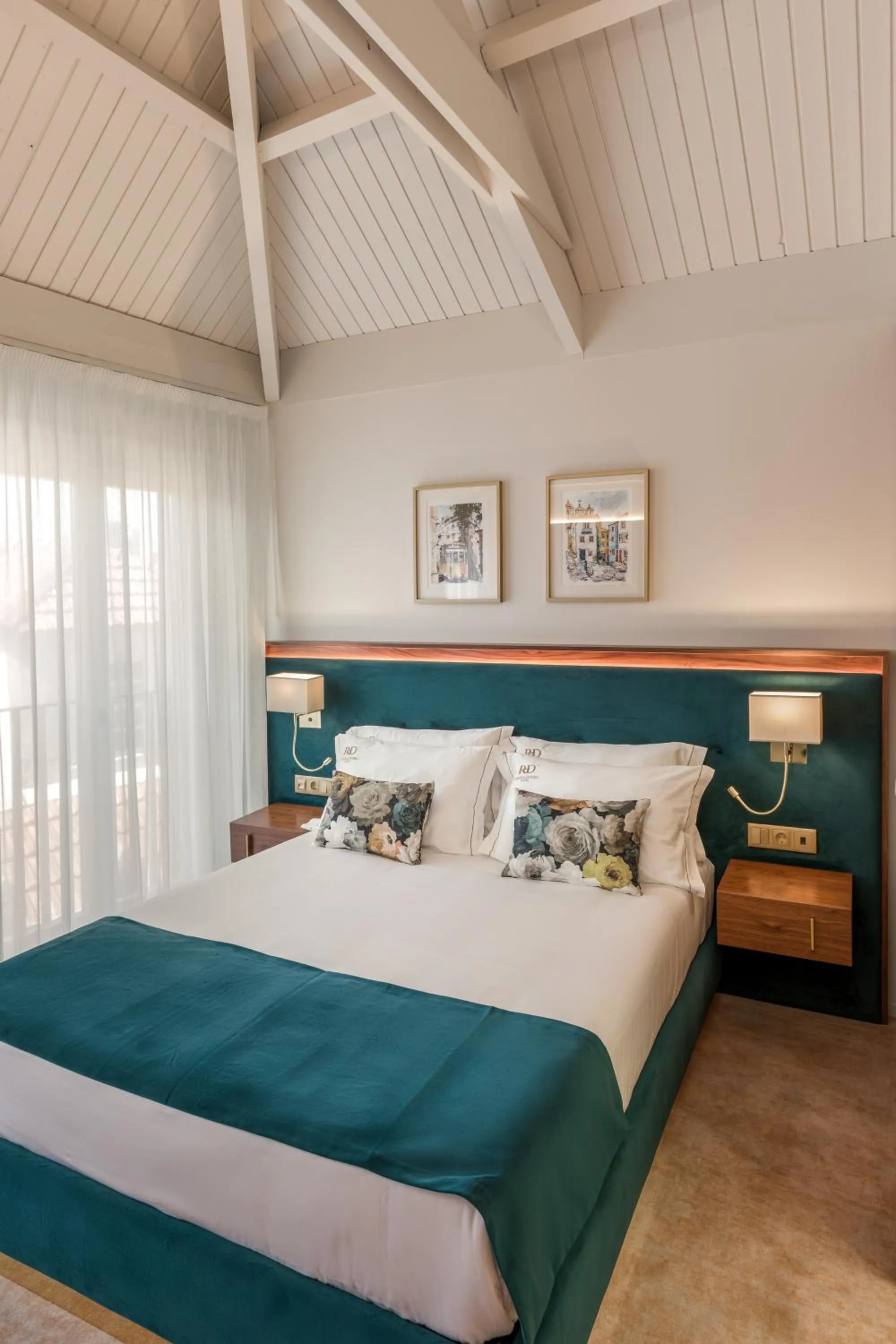 Bed in Ribeira Douro Hotel