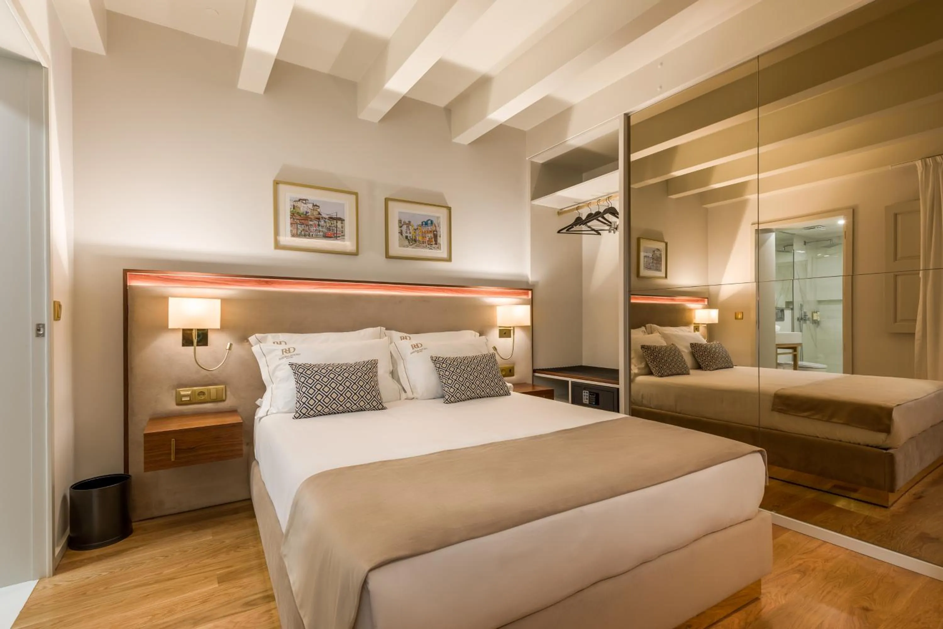 Bed in Ribeira Douro Hotel