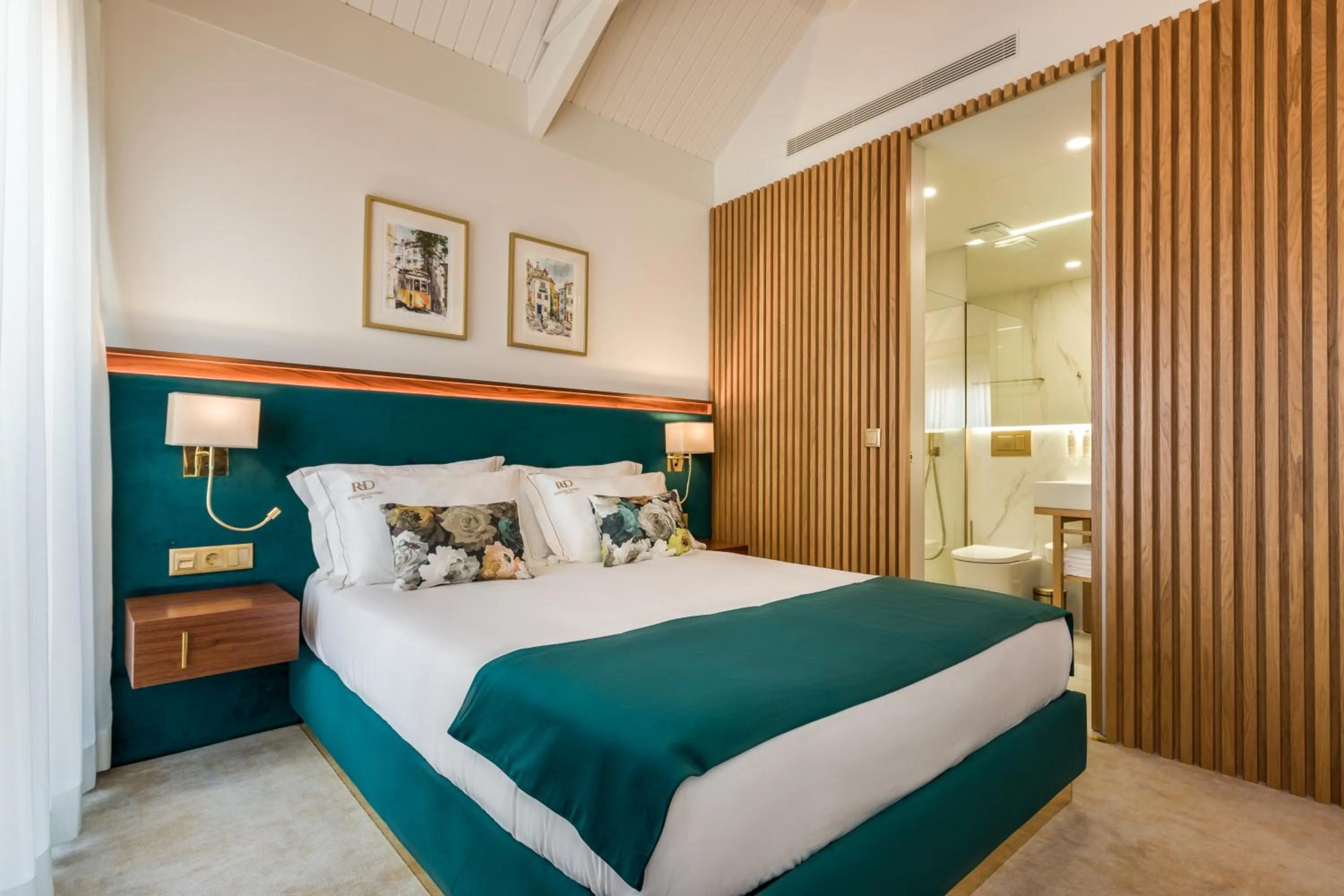 Bed in Ribeira Douro Hotel