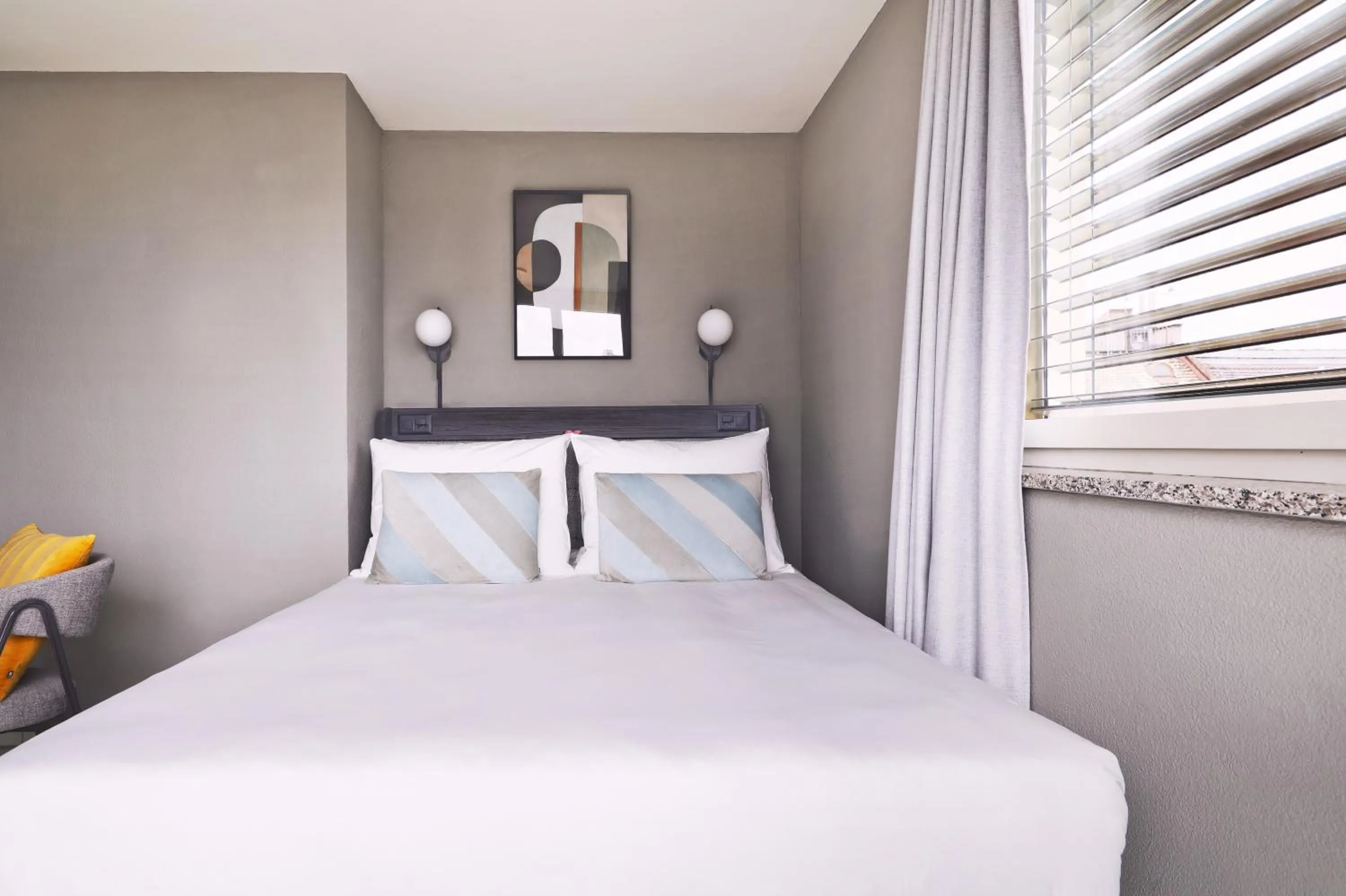 Bedroom, Bed in Numa Zurich Turi