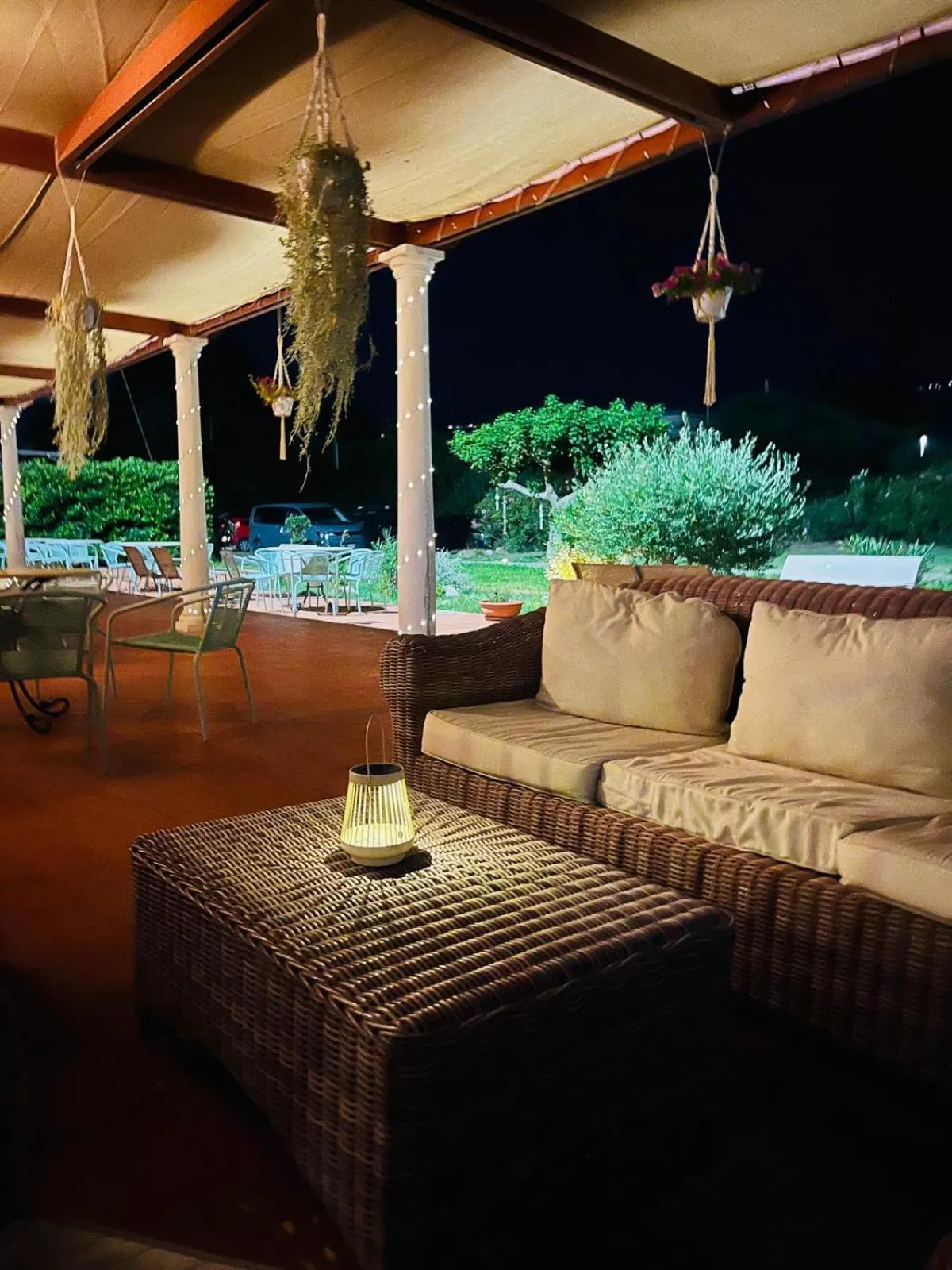 Patio in Hotel La Lampara