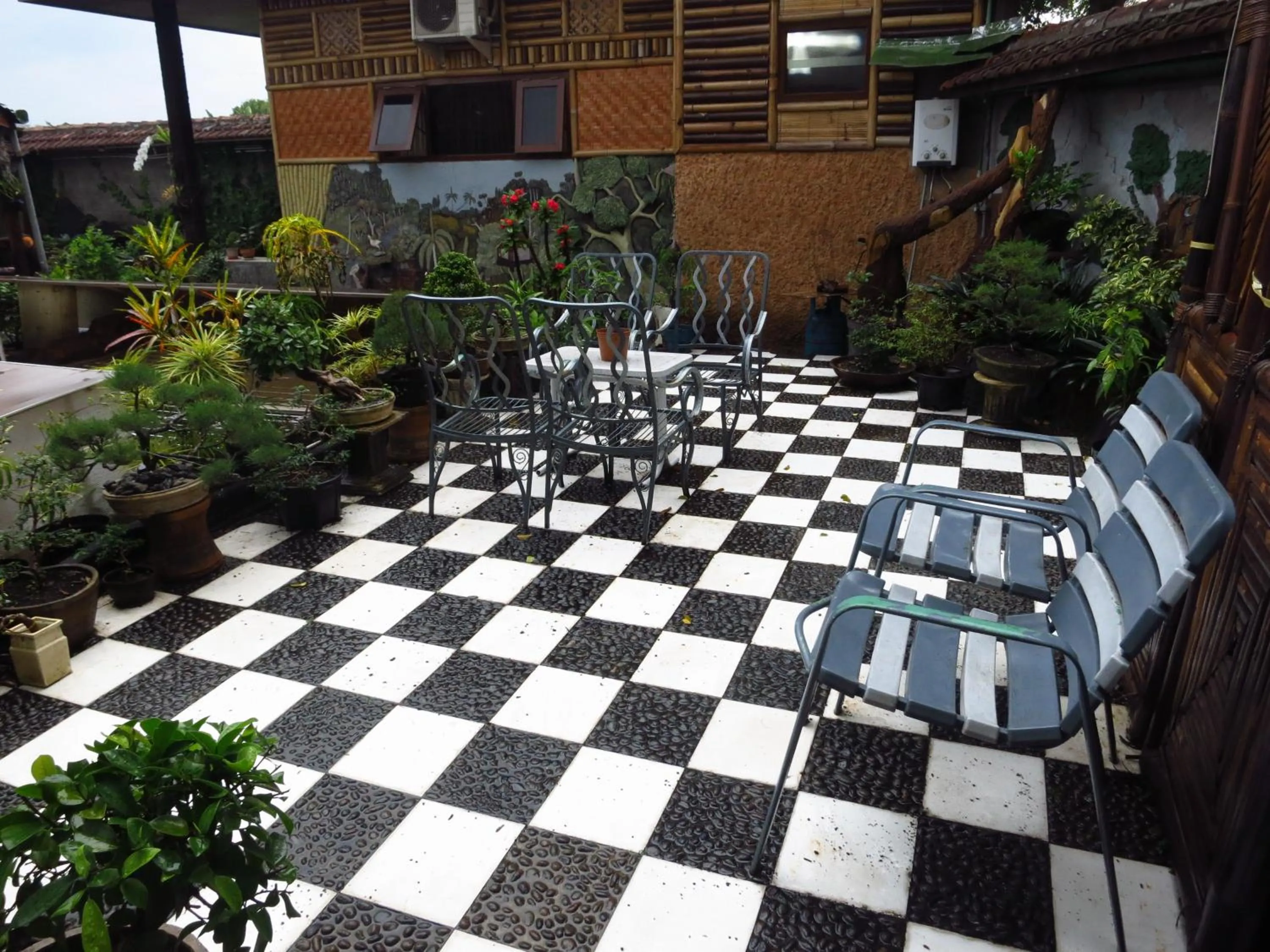 Balcony/Terrace in Enny's Guest House