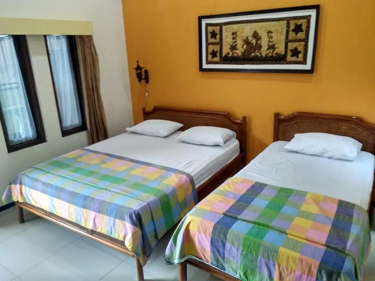 Bed in Enny's Guest House