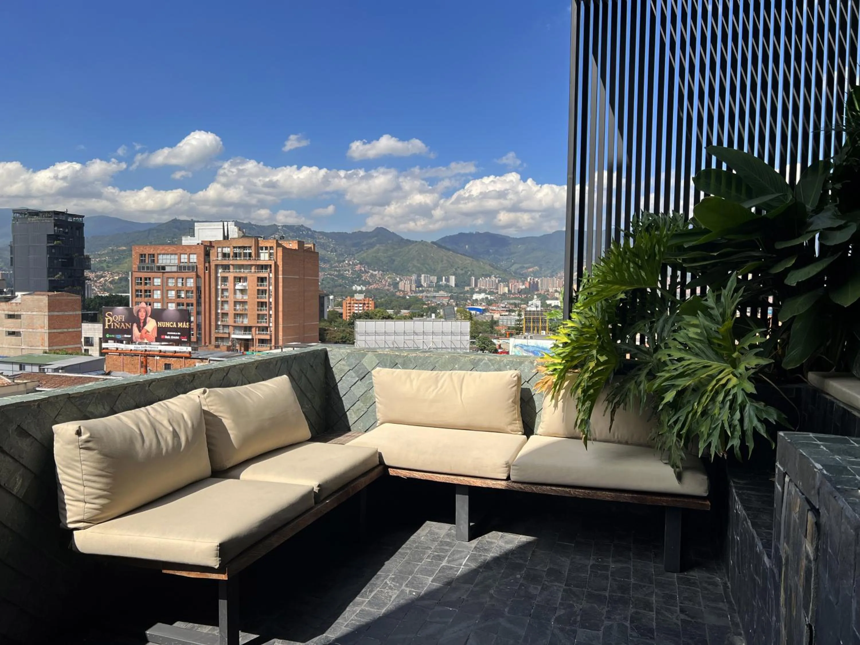 City view in Hotel Zelva Negra