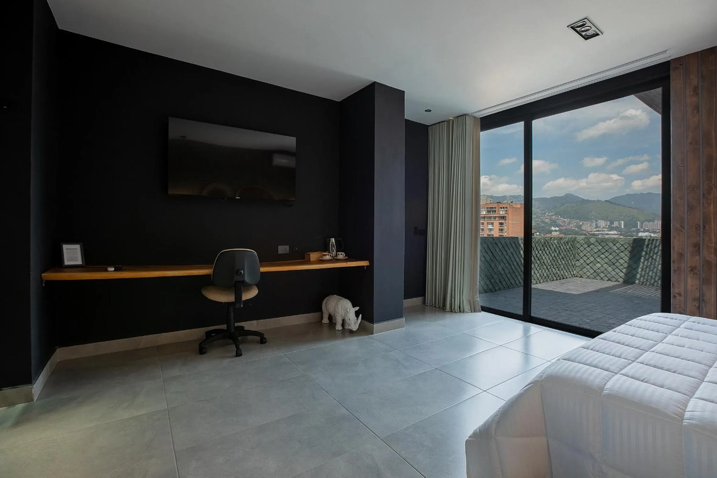 Decorative detail, Bed in Hotel Zelva Negra