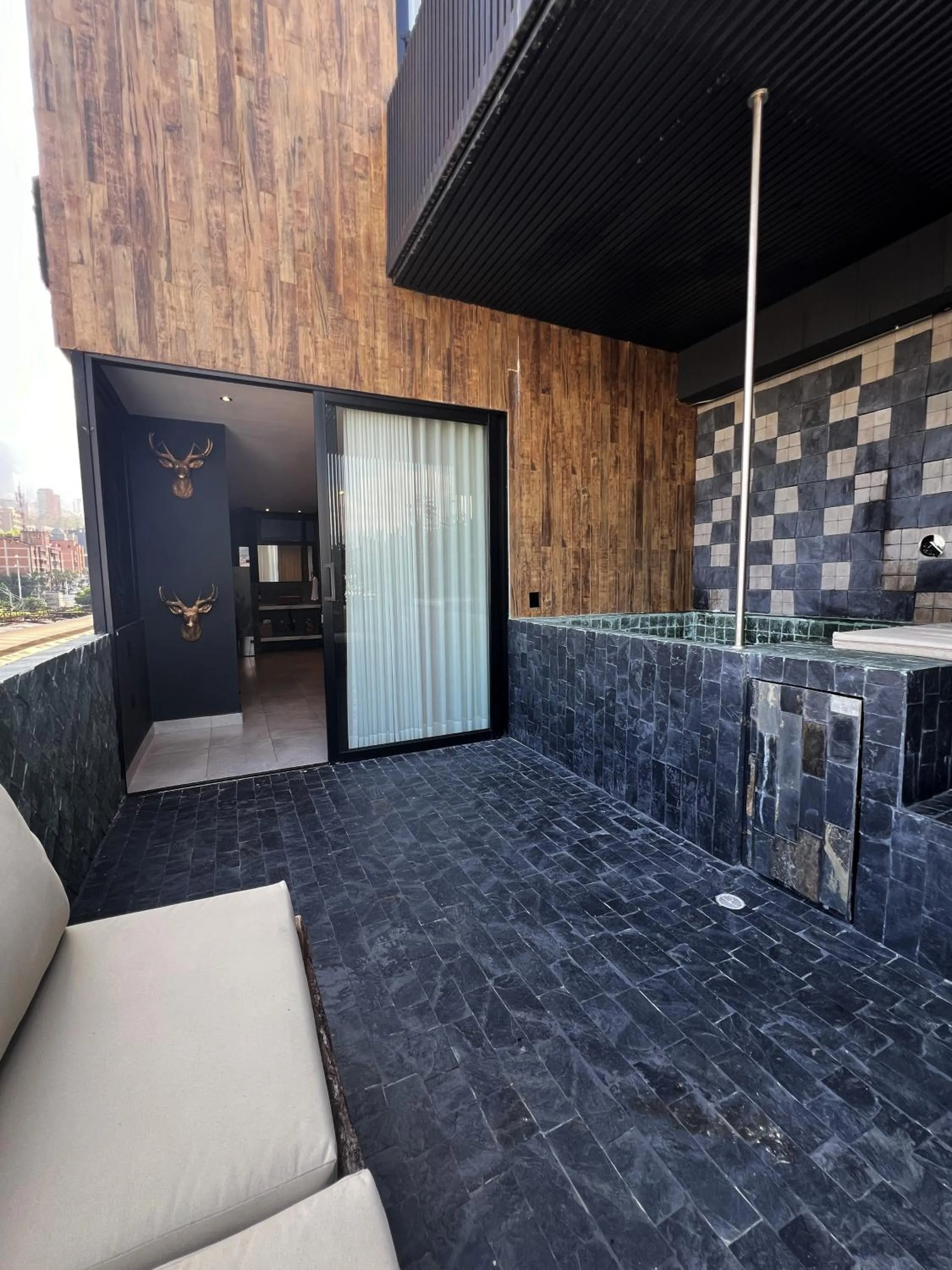 Hot Tub in Hotel Zelva Negra