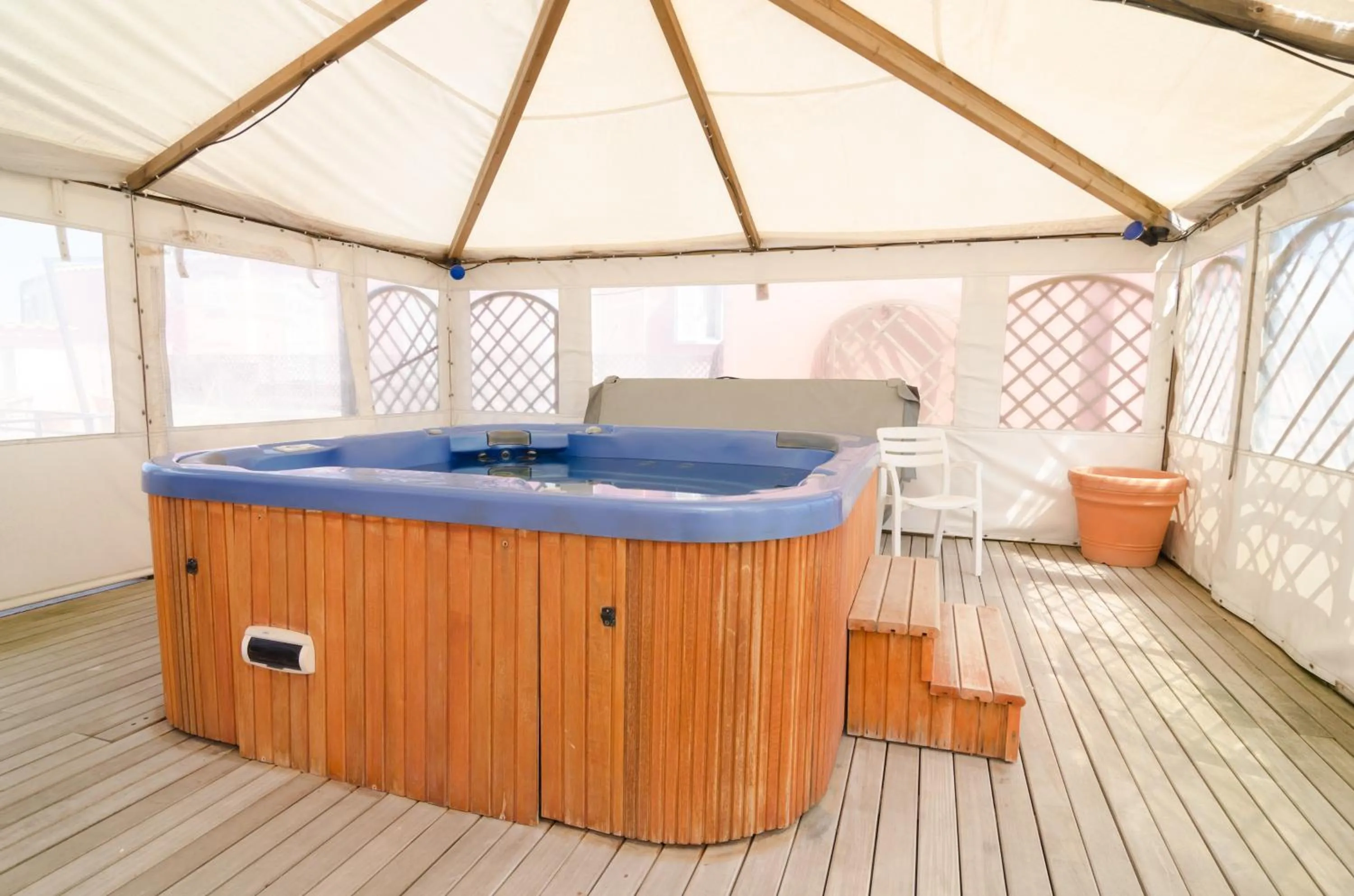 Spa and wellness centre/facilities in Hotel Flora Wellness & Beauty