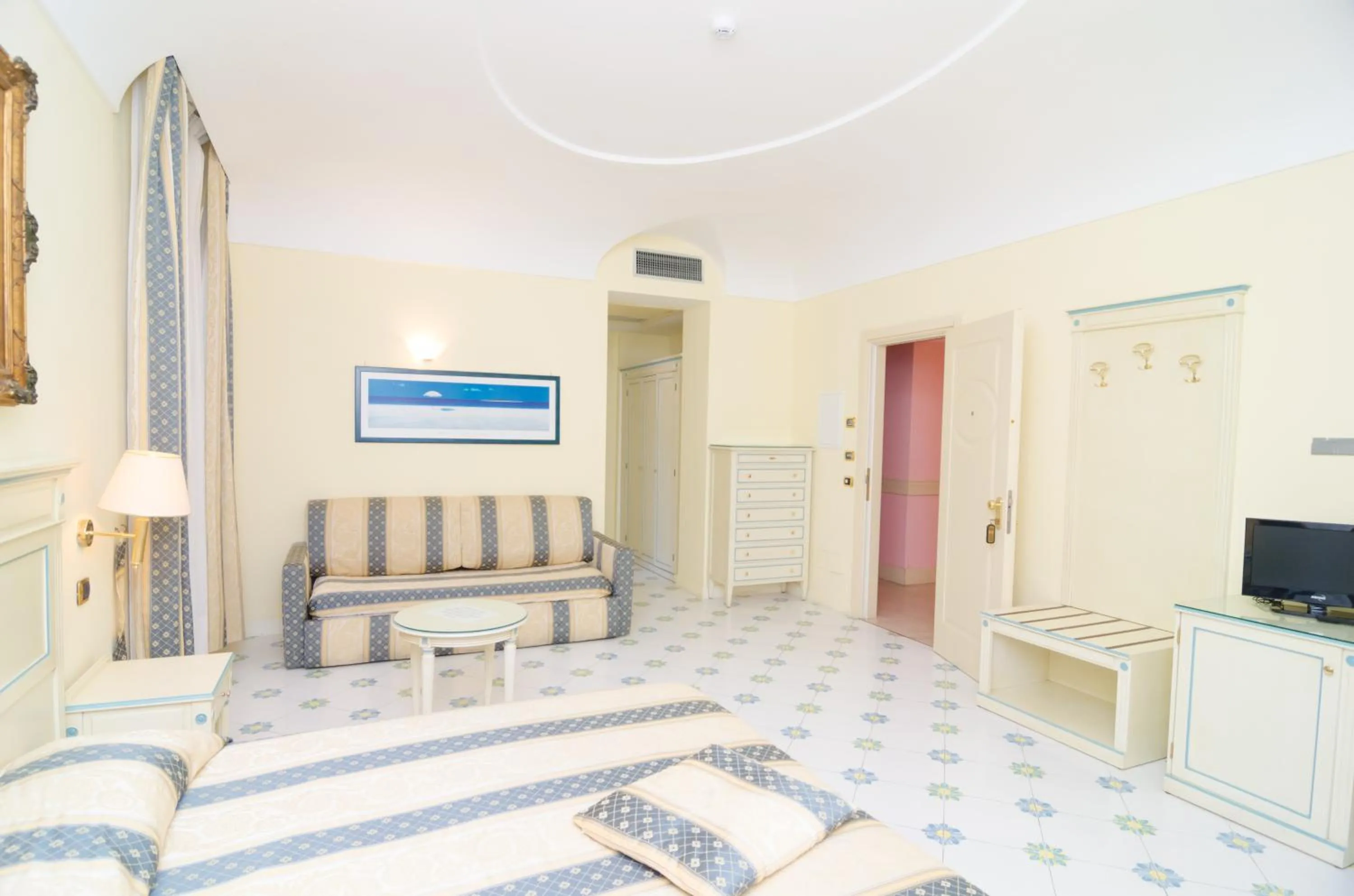 Photo of the whole room in Hotel Flora Wellness & Beauty