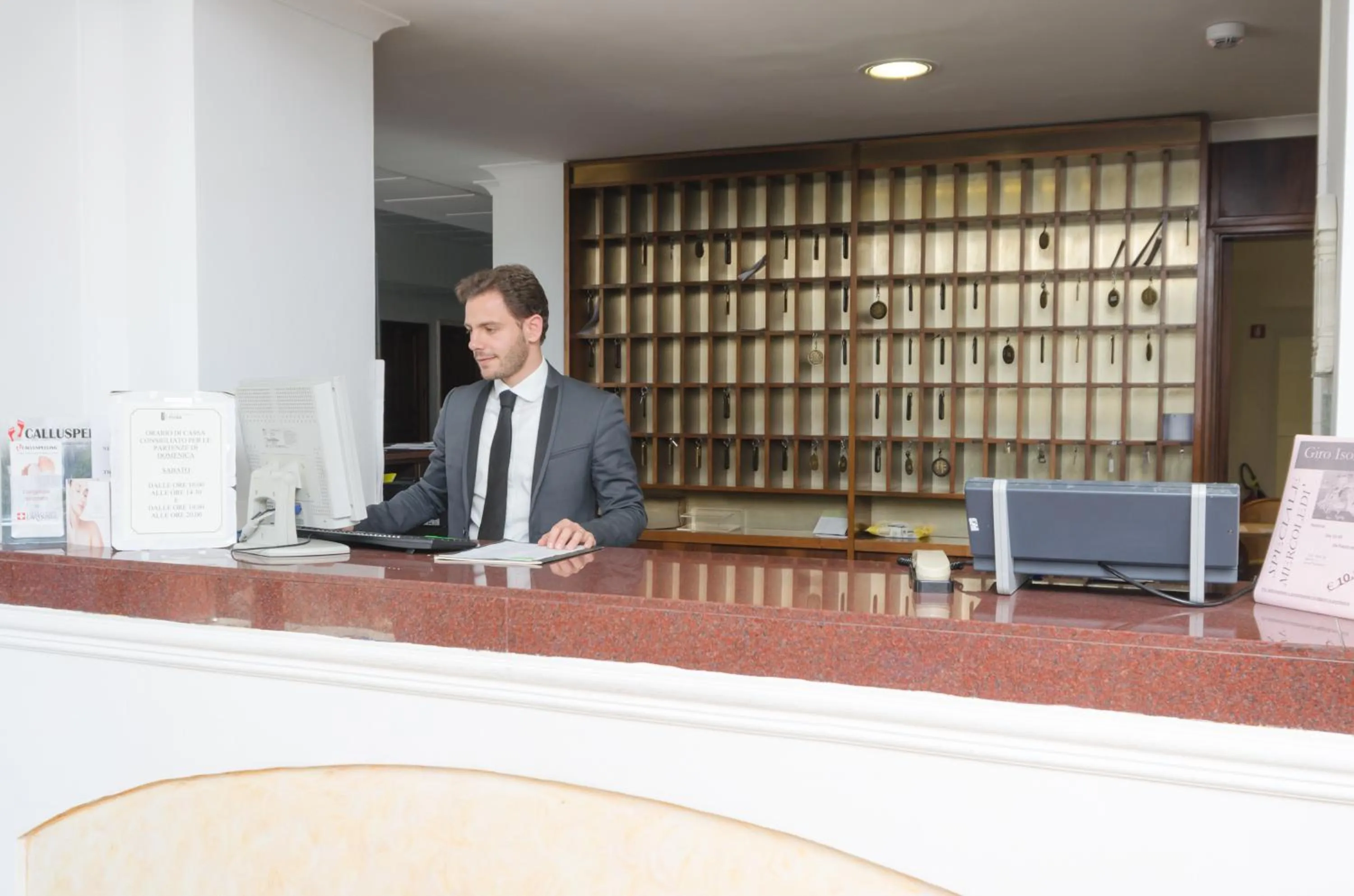 Lobby or reception in Hotel Flora Wellness & Beauty