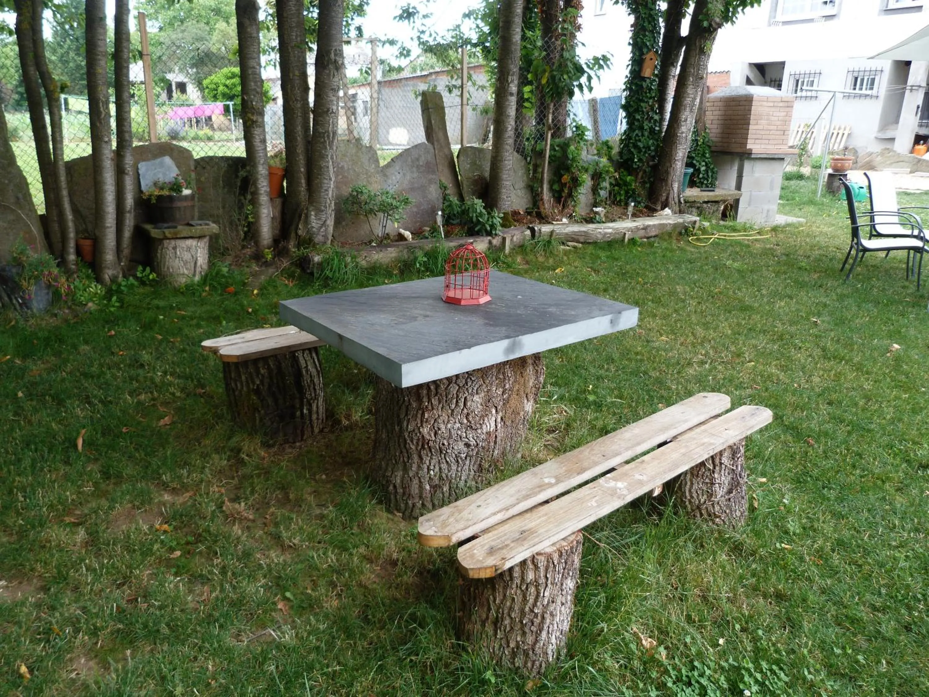 Garden in Pensión Albergue A Pedra