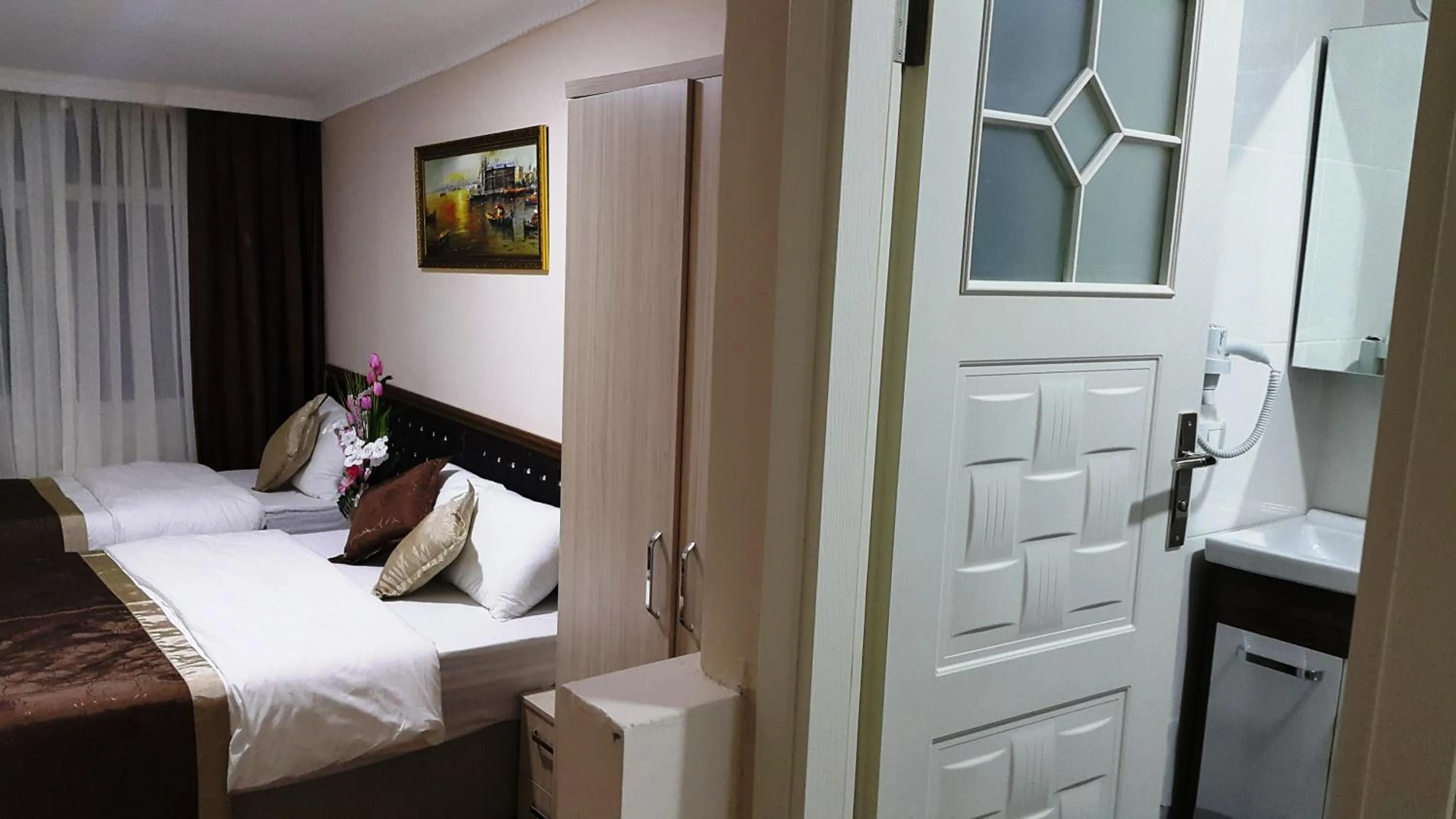 Bed in BeyazitHan Suites Old City