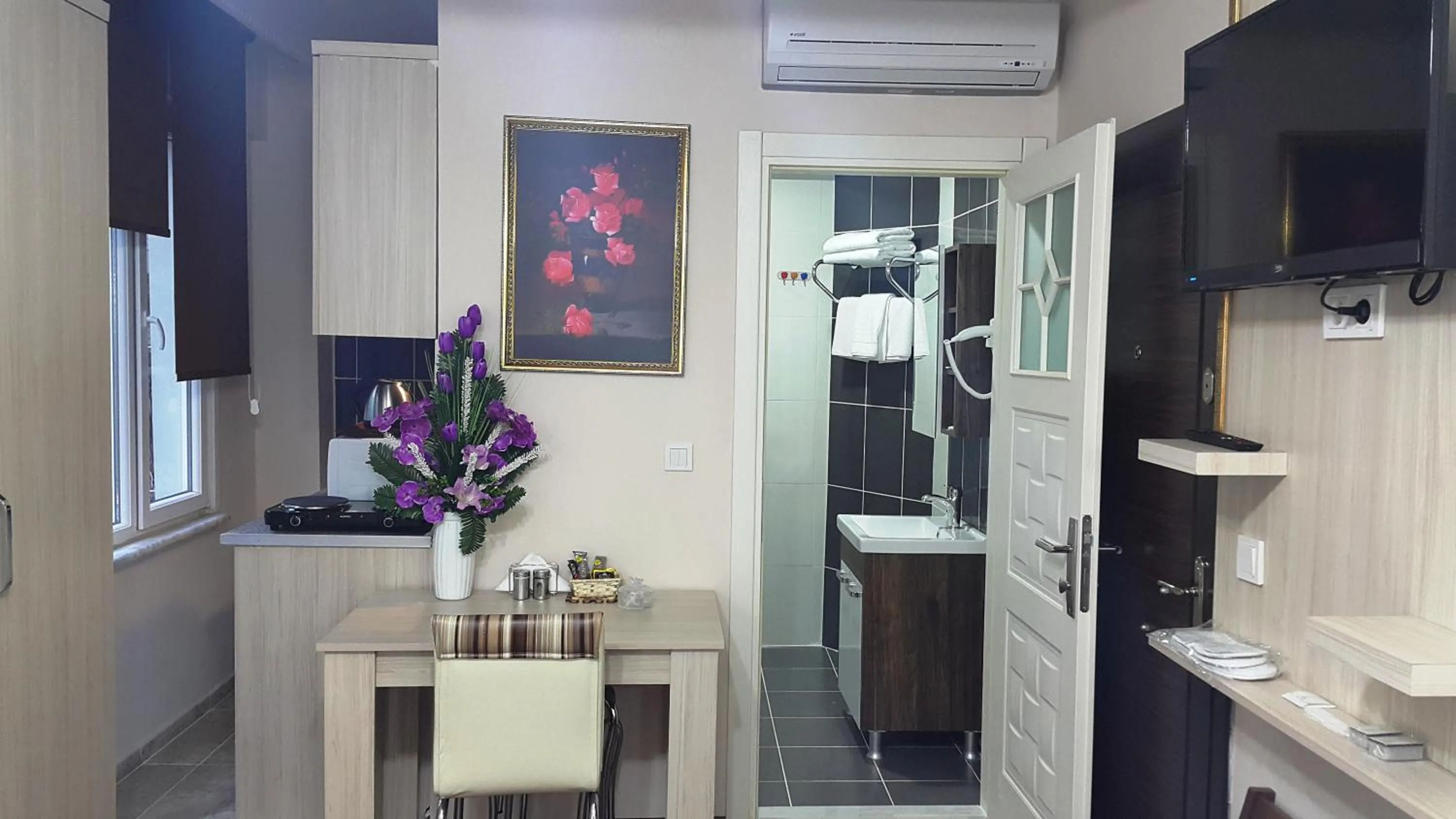 Bathroom in BeyazitHan Suites Old City