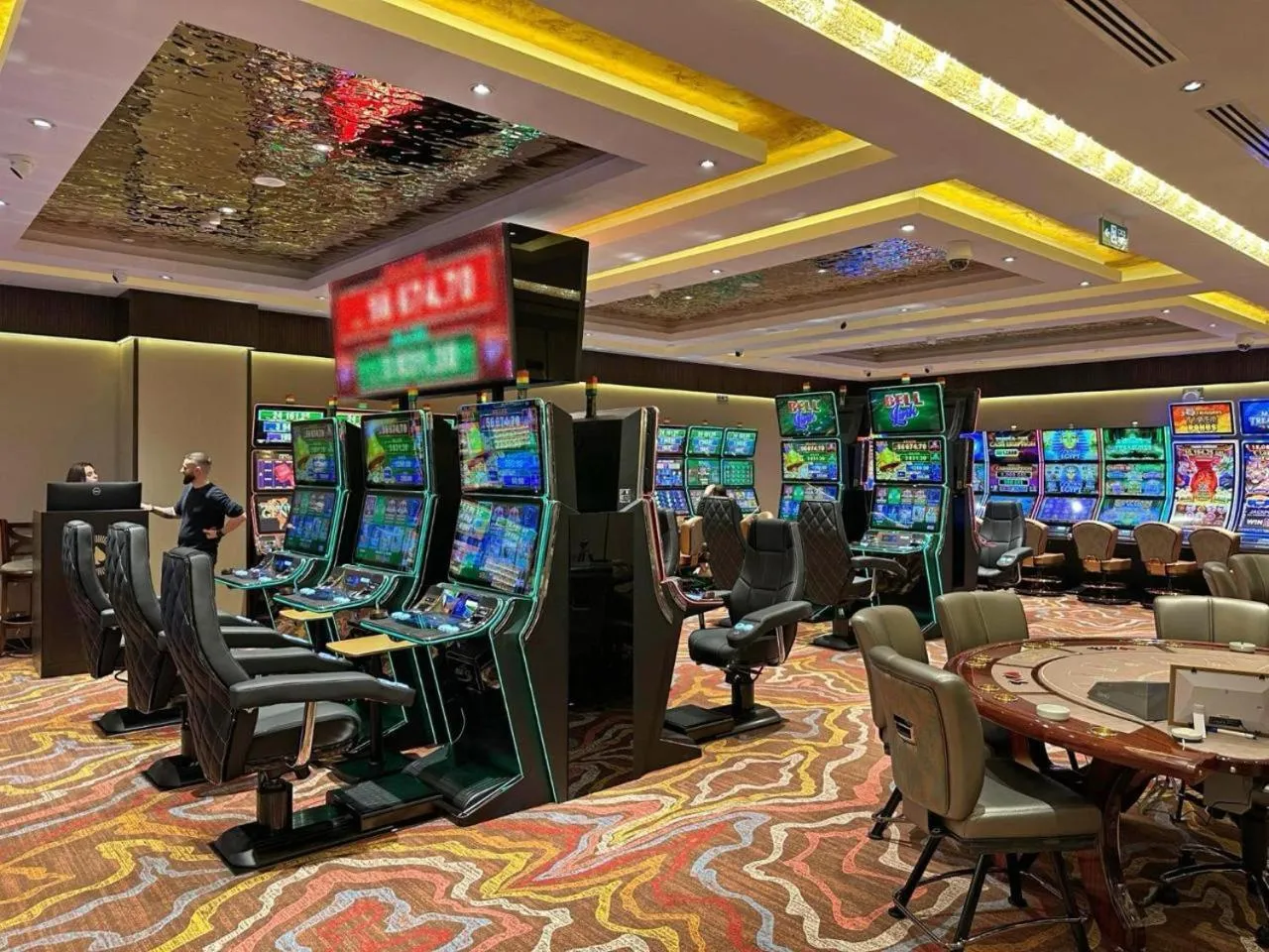 Activities in Hotel London 1889 & Casino