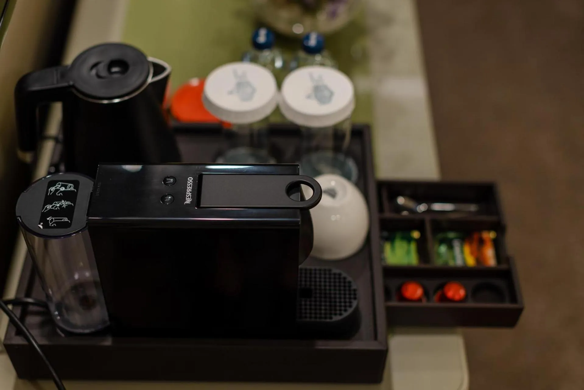 Photo of the whole room in Hotel London 1889 & Casino