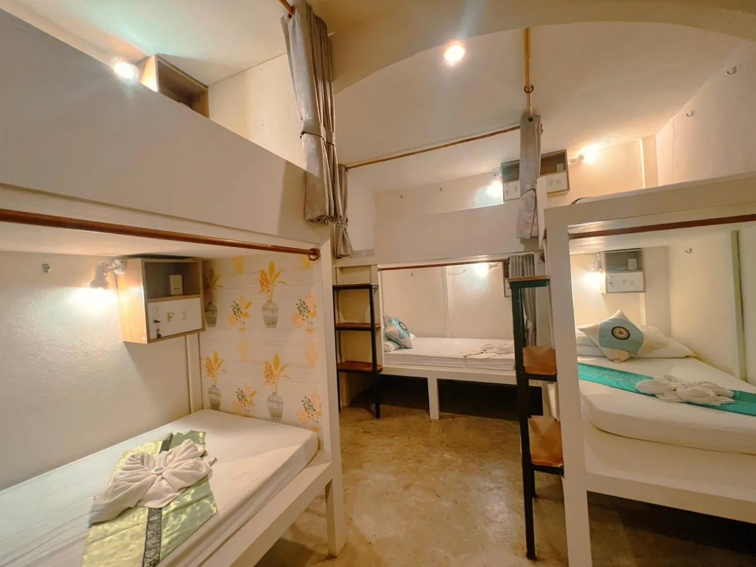 Bed in Pure Stay At CNX