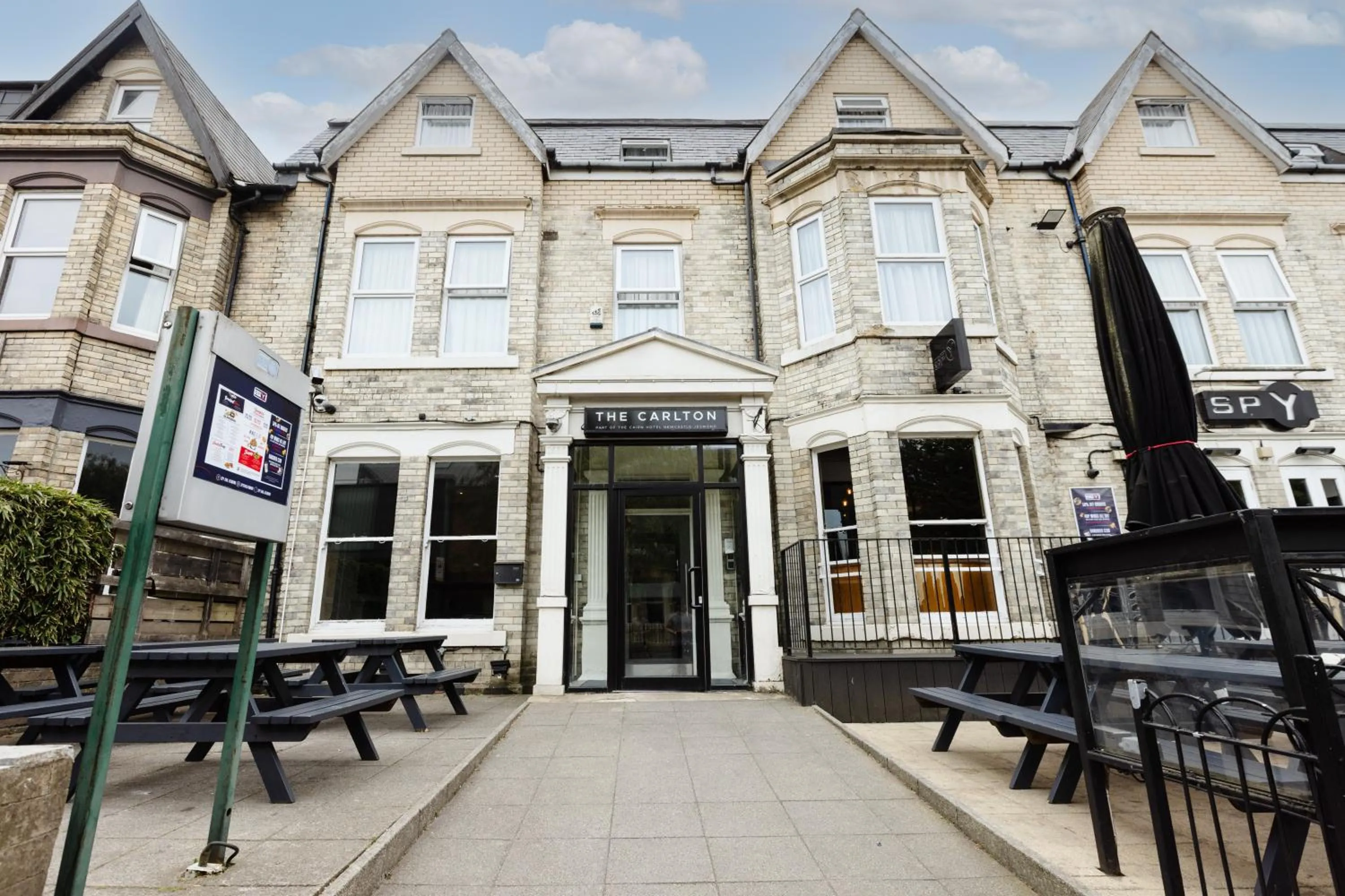Facade/entrance in Cairn Hotel Newcastle Jesmond - Part of the Cairn Collection