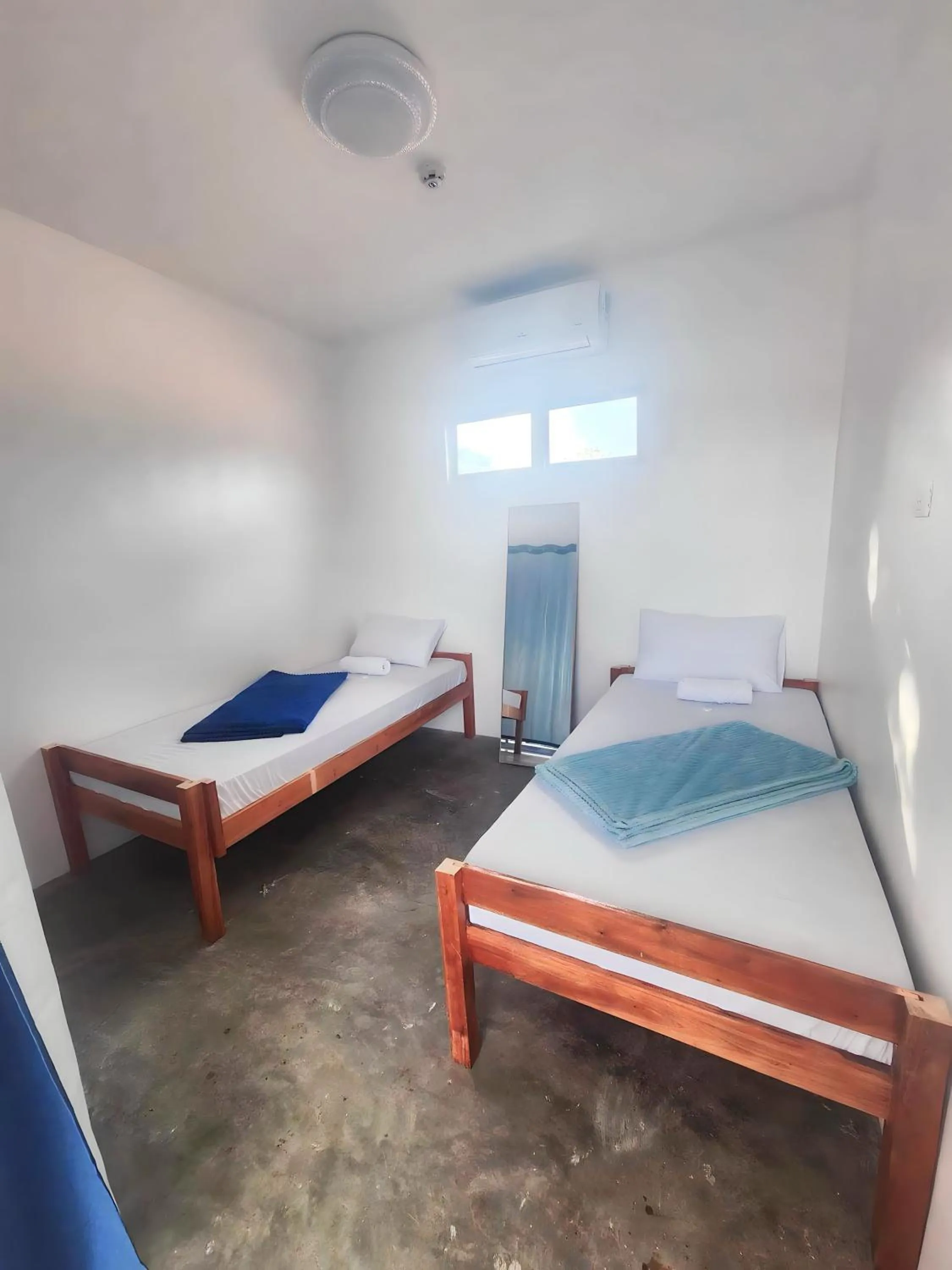 Bed in Sunset Paradise Moalboal