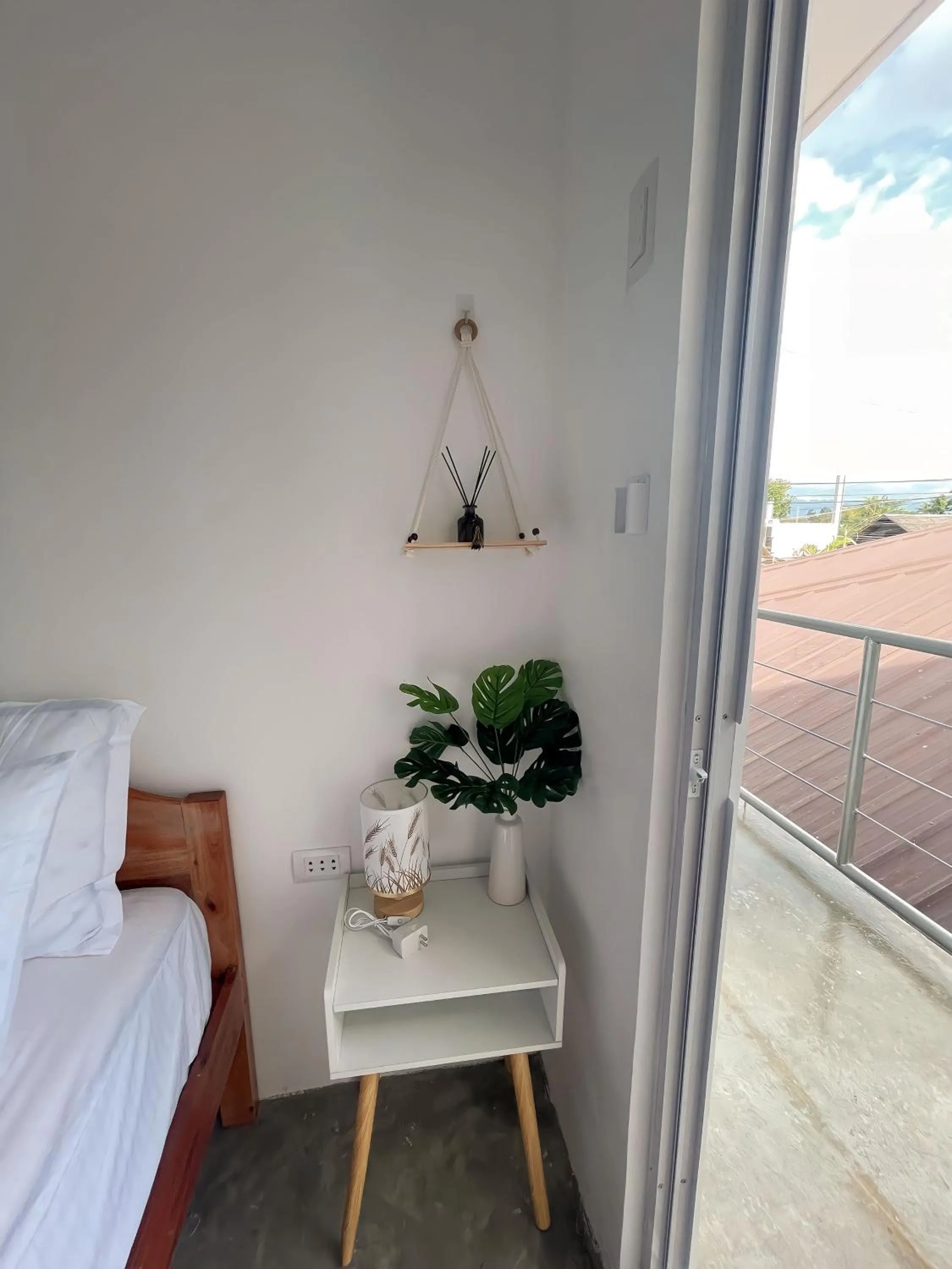 Bed in Sunset Paradise Moalboal