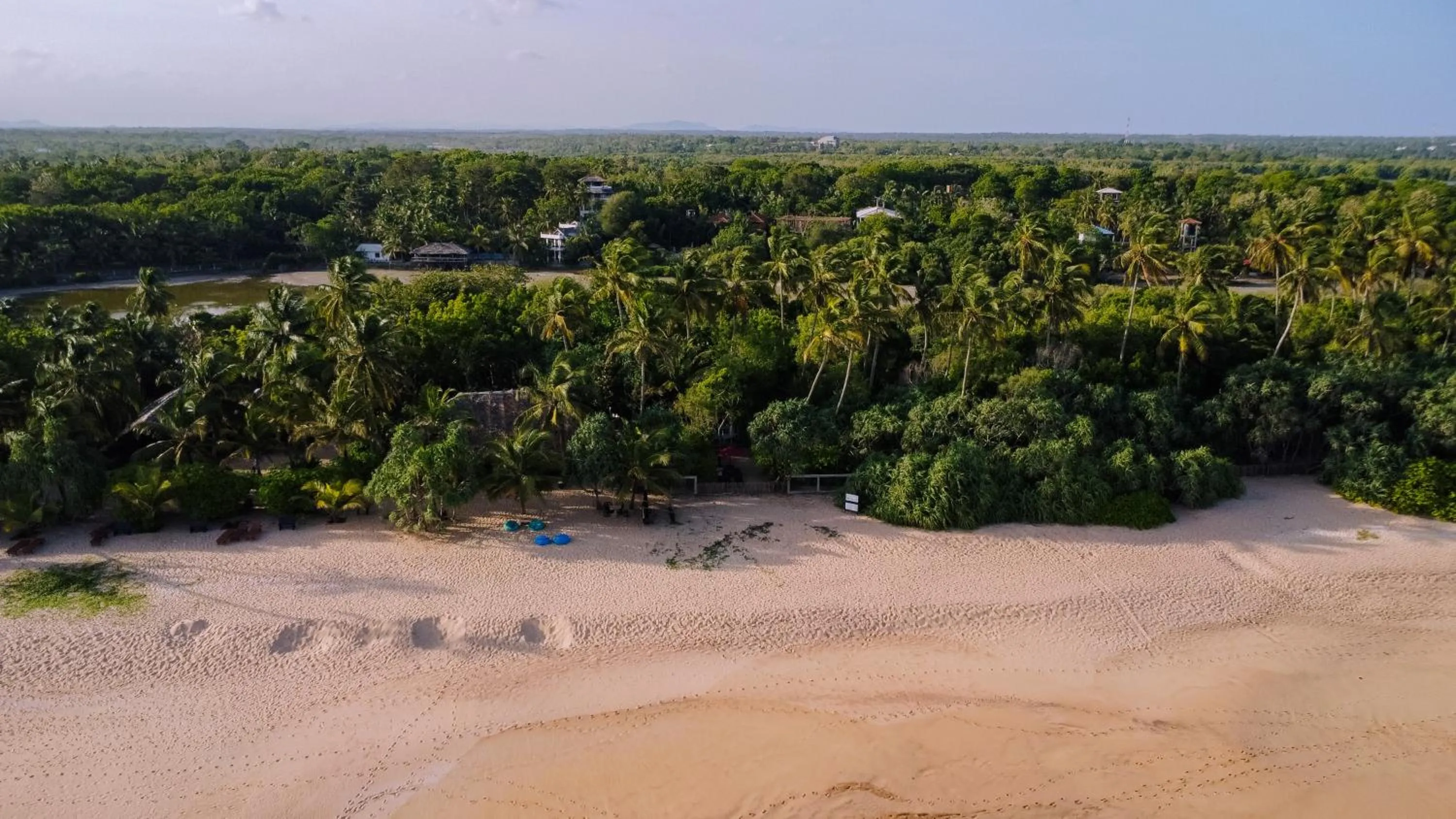 Beach in The Waves Beach Chalets