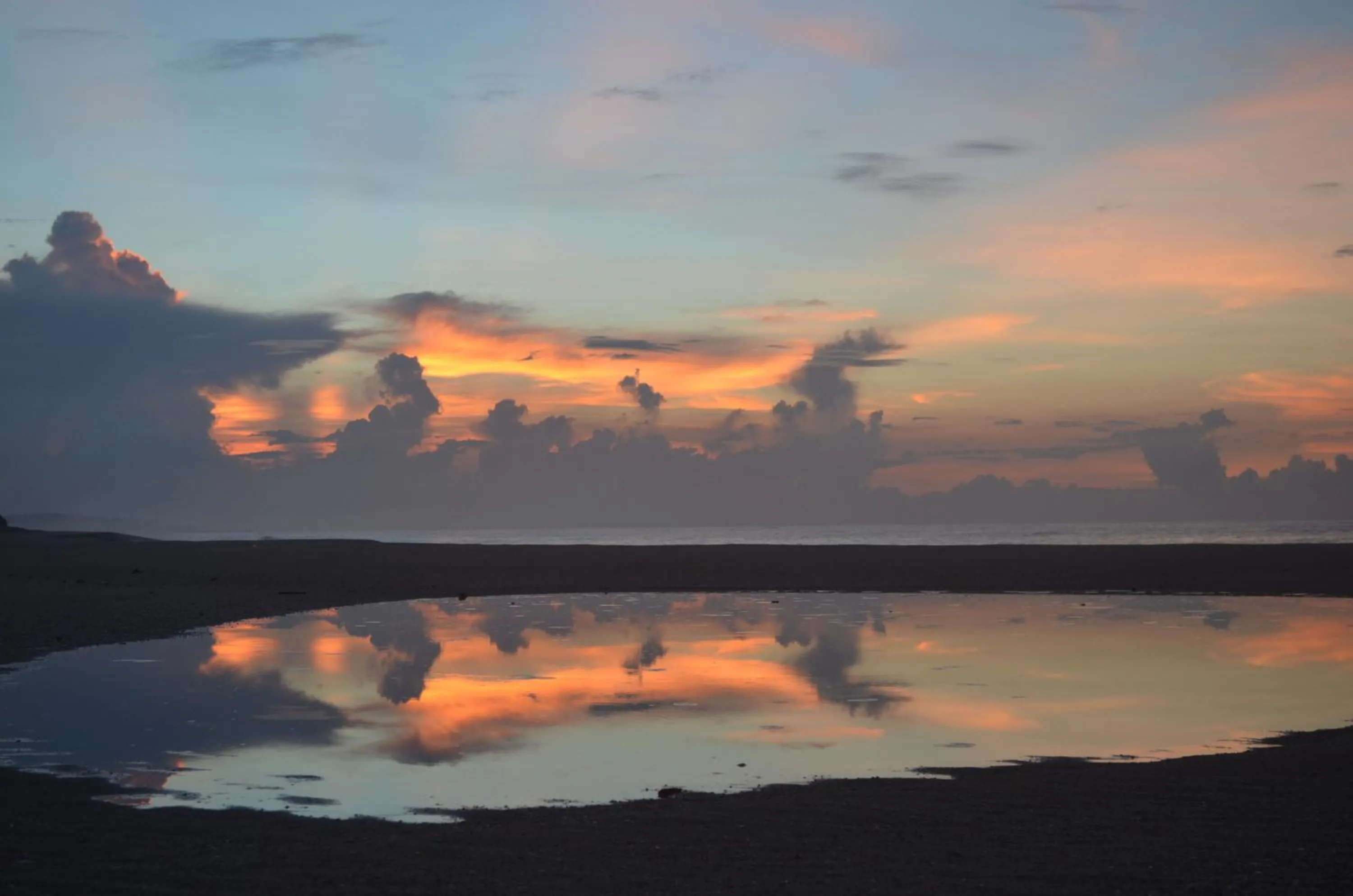 Sunset in The Waves Beach Chalets