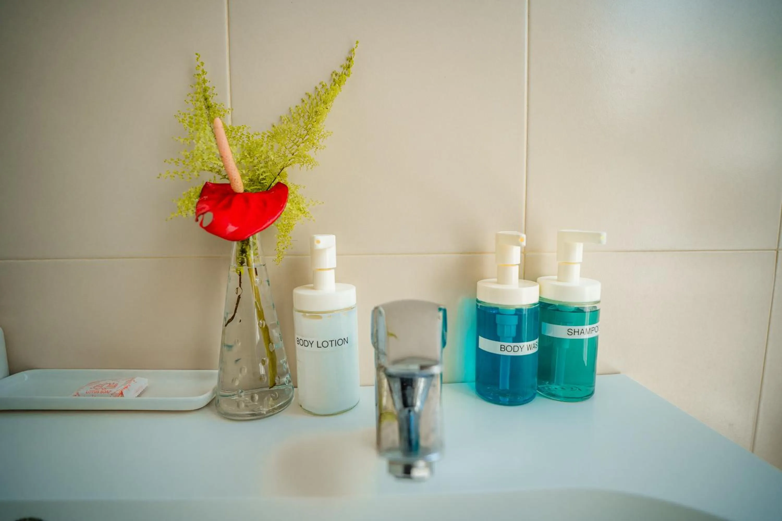 Bathroom in The Waves Beach Chalets