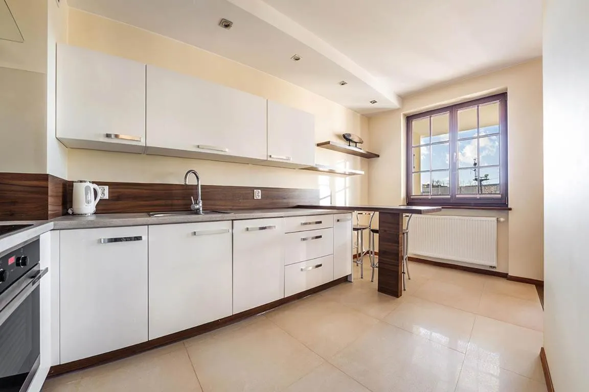 Kitchen or kitchenette in Bulwar Portowy, Sun & Snow