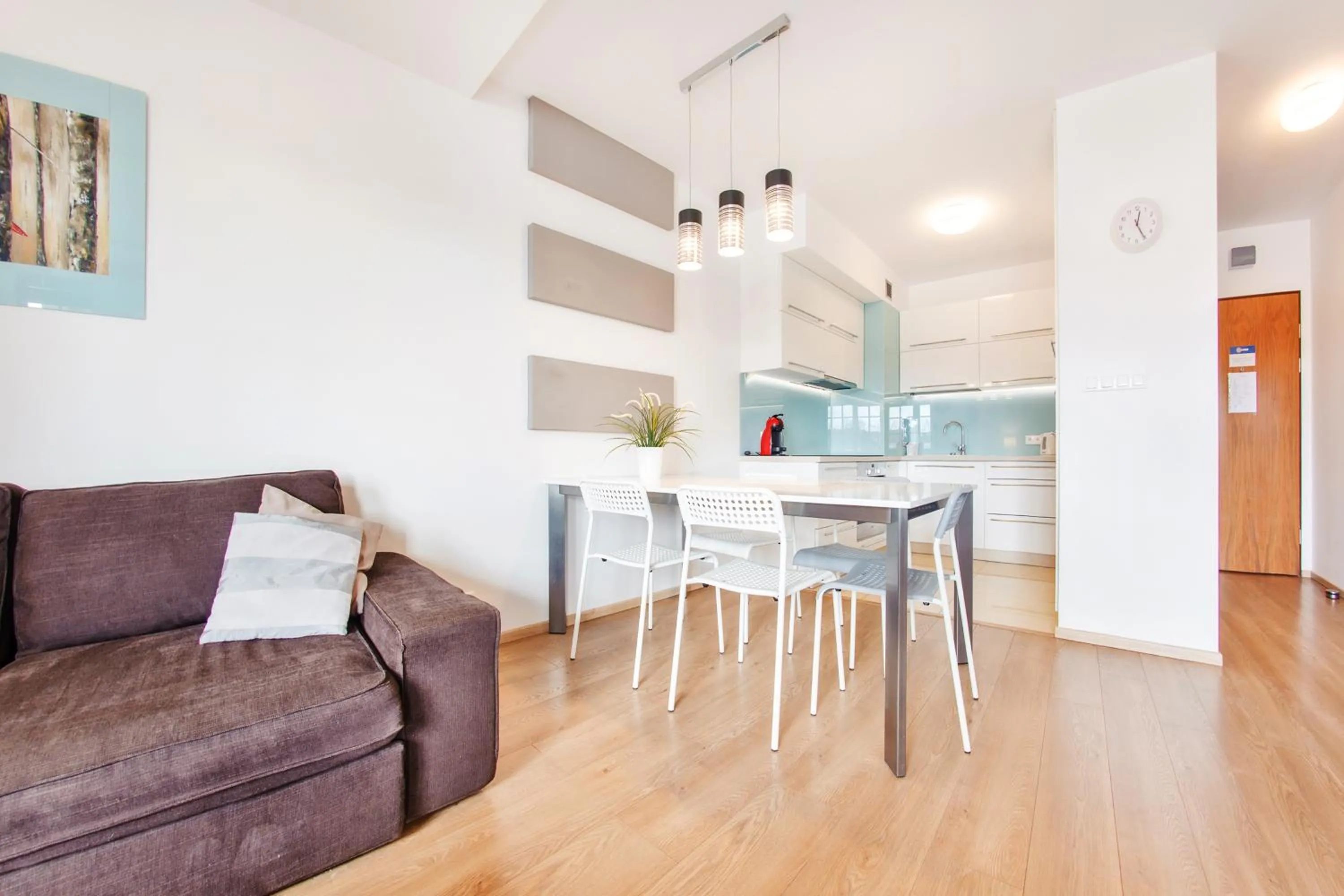 Living room in Bulwar Portowy, Sun & Snow