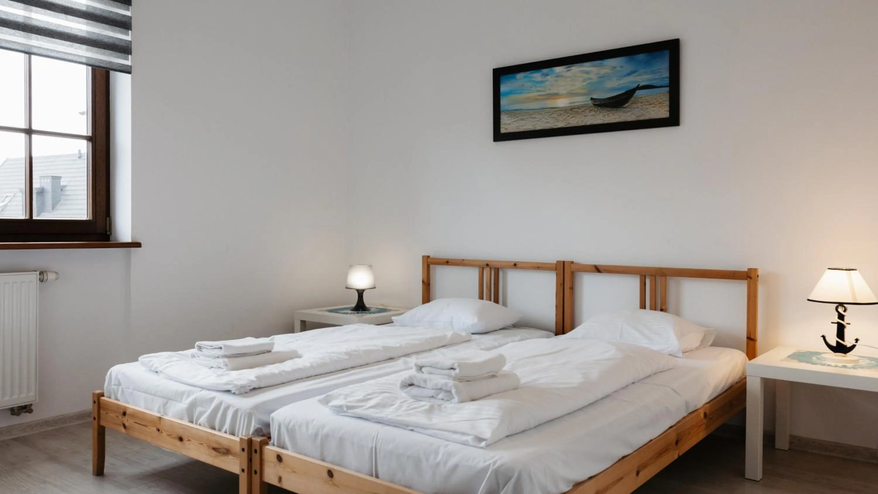 Bed in Bulwar Portowy, Sun & Snow