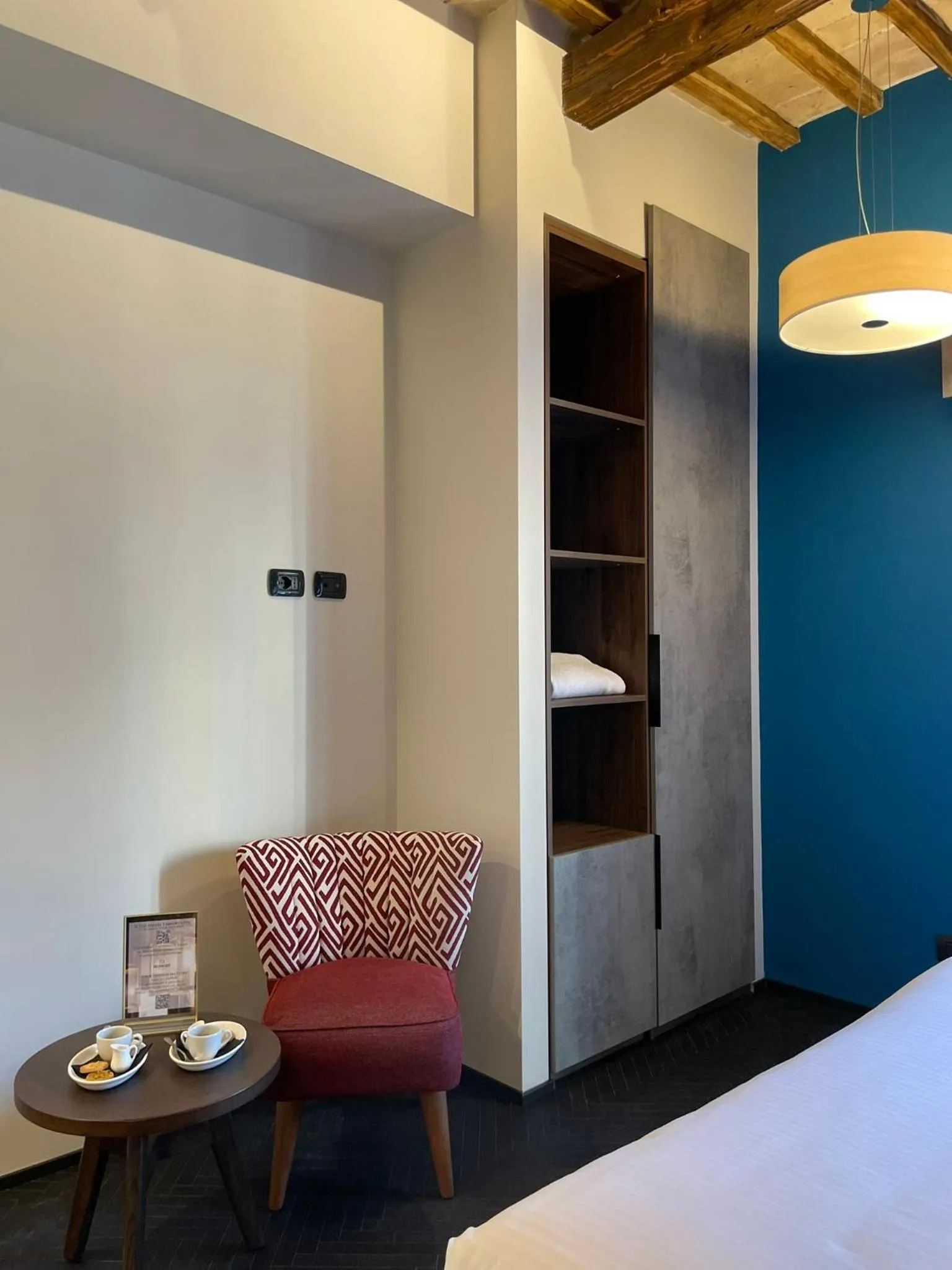 Bed in Passpartout Boutique Palace