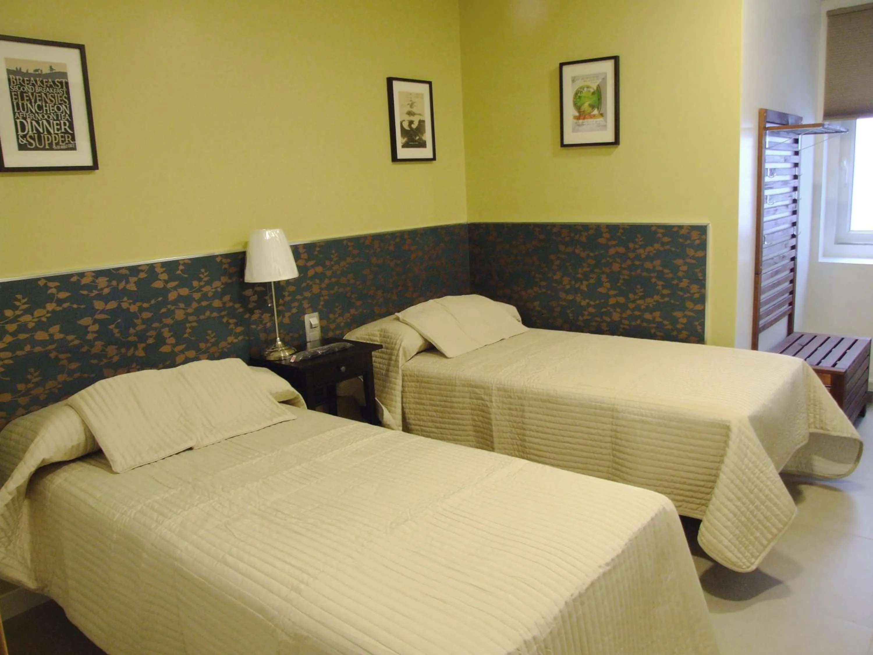 Bedroom, Bed in Hostal Vintage Santander