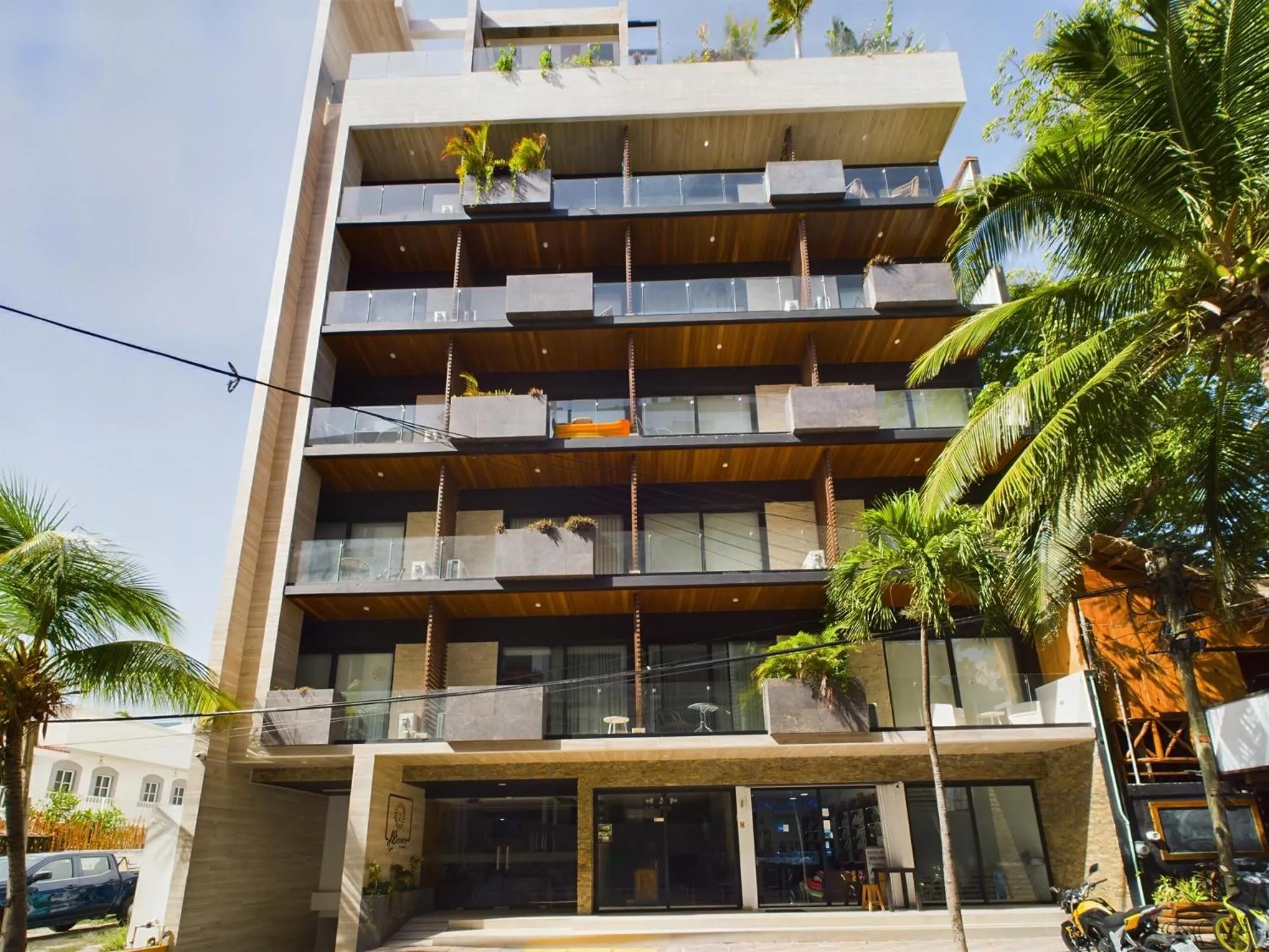 Property building in Studio near to 5th Avenue, Bars & Beautiful views By Yeah