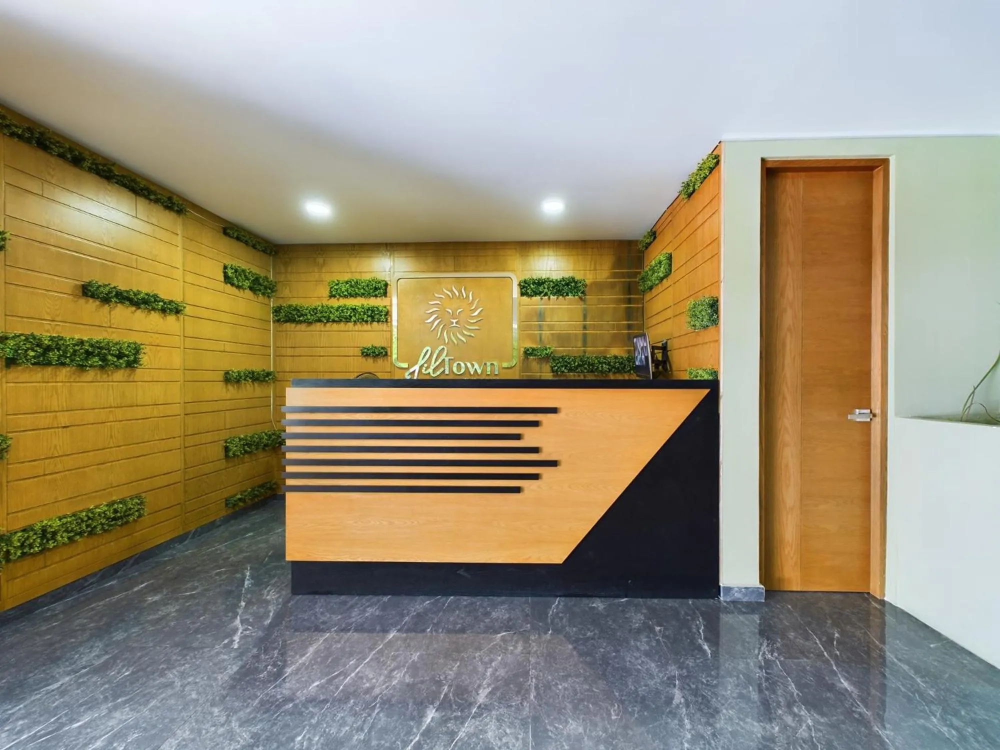 Lobby or reception in Studio near to 5th Avenue, Bars & Beautiful views By Yeah