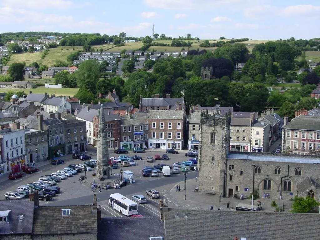 Neighbourhood in The unicorn