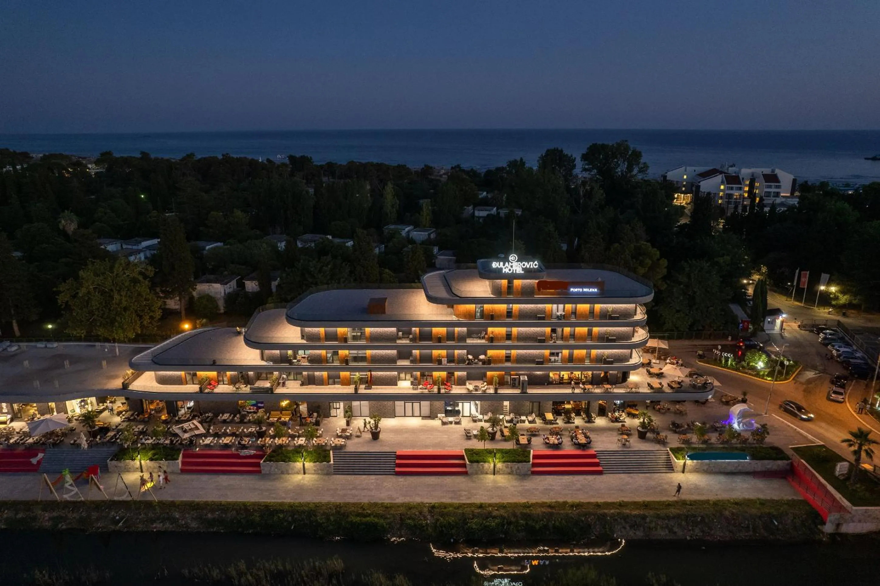 Property building in Dulamerovic Hotel