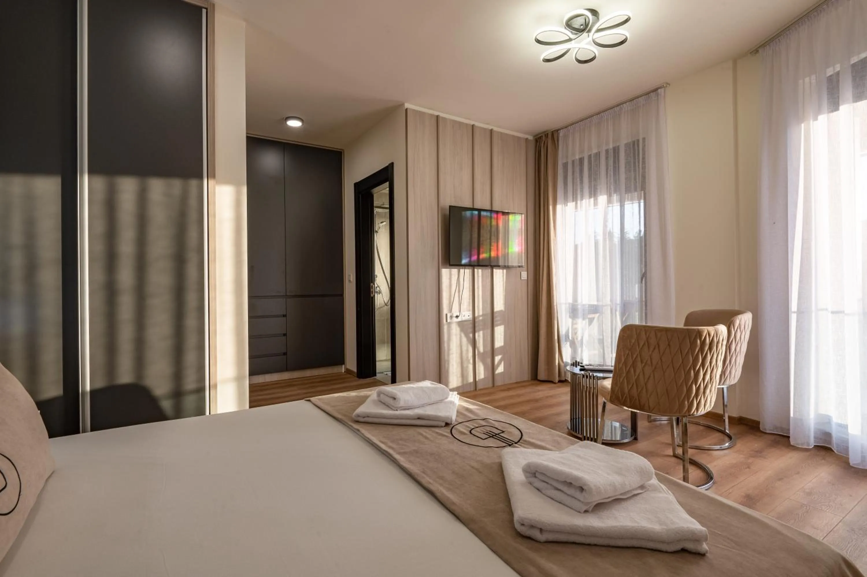 Bedroom, Bed in Dulamerovic Hotel