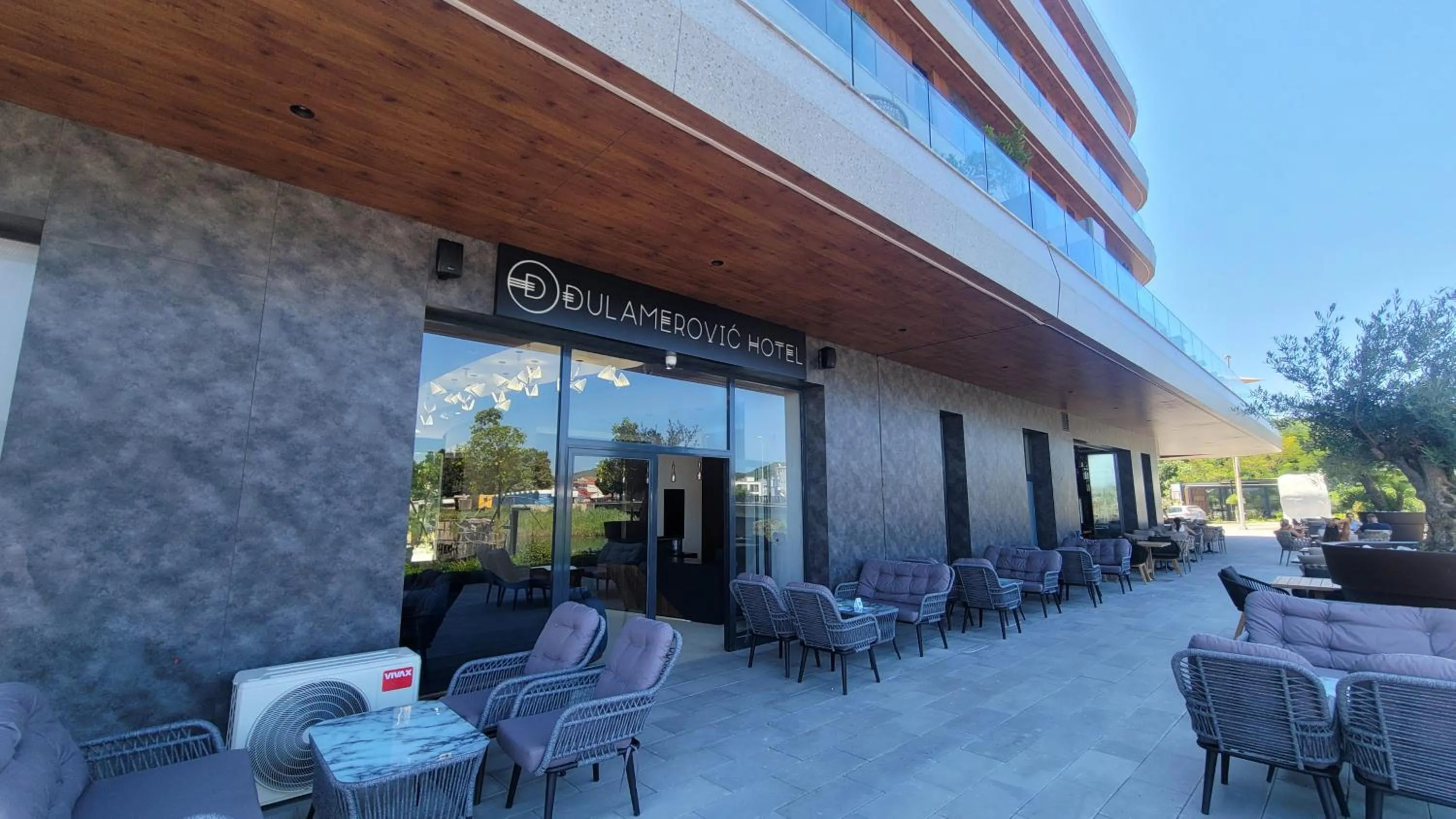 Property building in Dulamerovic Hotel
