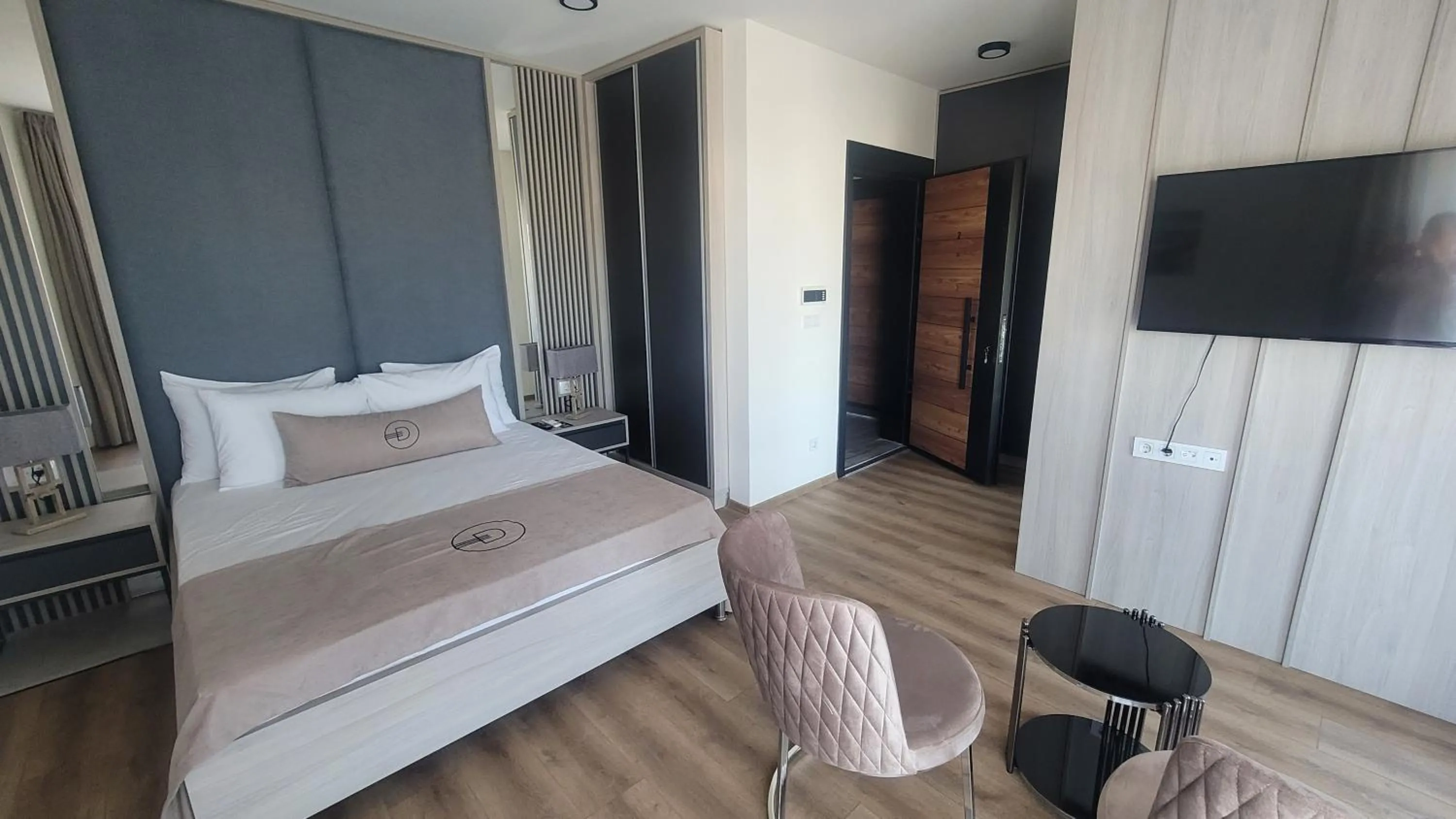 Photo of the whole room, Bed in Dulamerovic Hotel