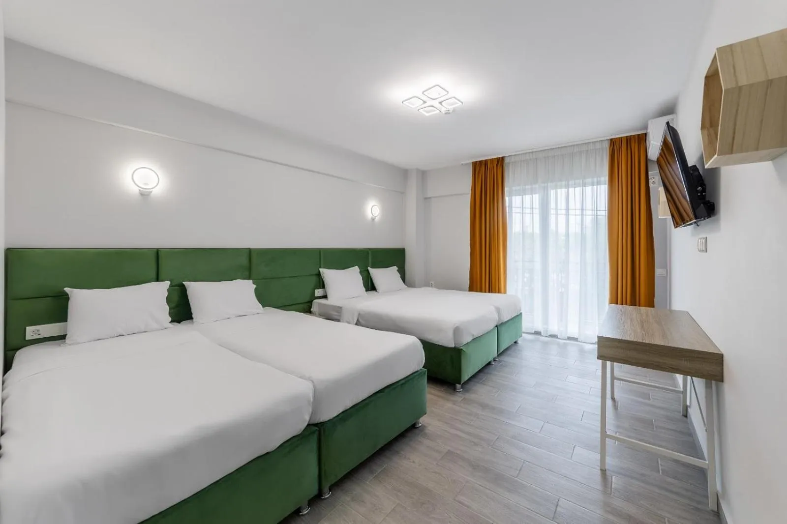 Photo of the whole room, Bed in Otopeni Suites by CityBookings