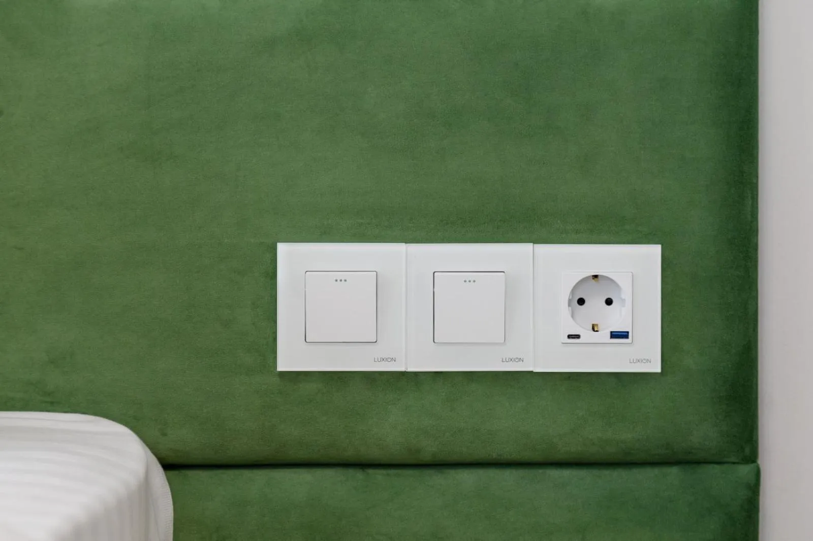 Decorative detail in Otopeni Suites by CityBookings