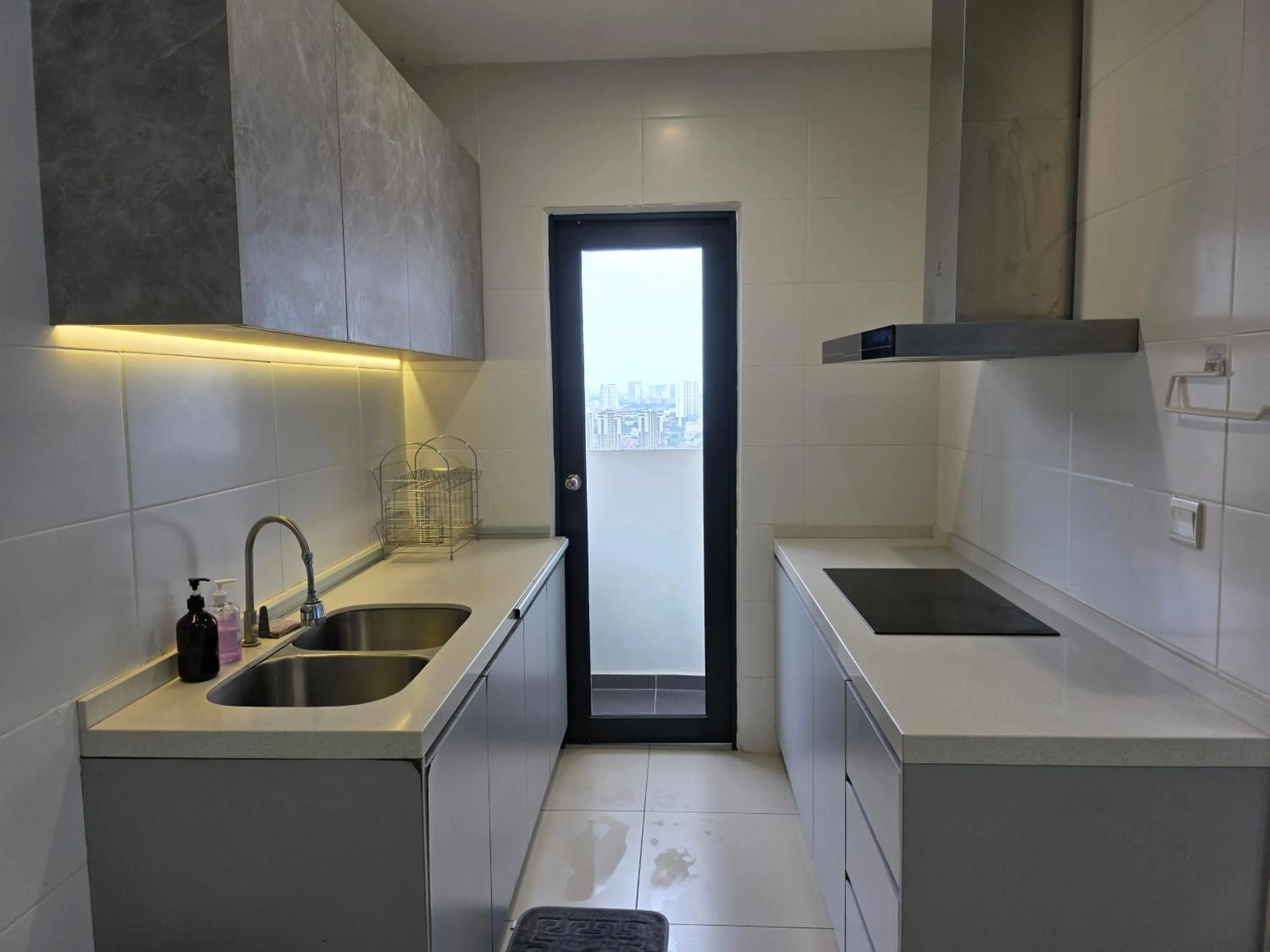 Reizz Residence by Perkasa