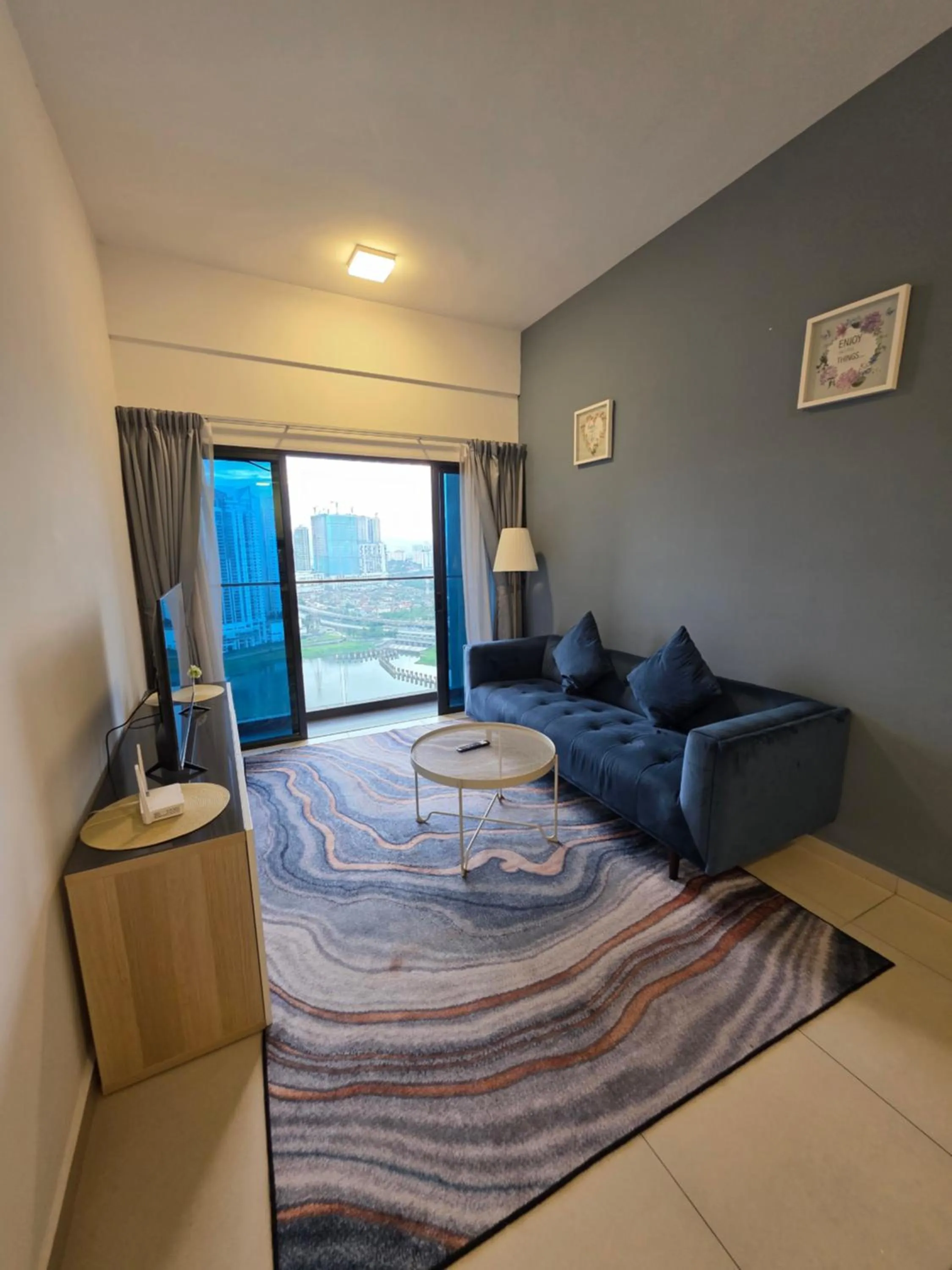 Bed in Reizz Residence by Perkasa