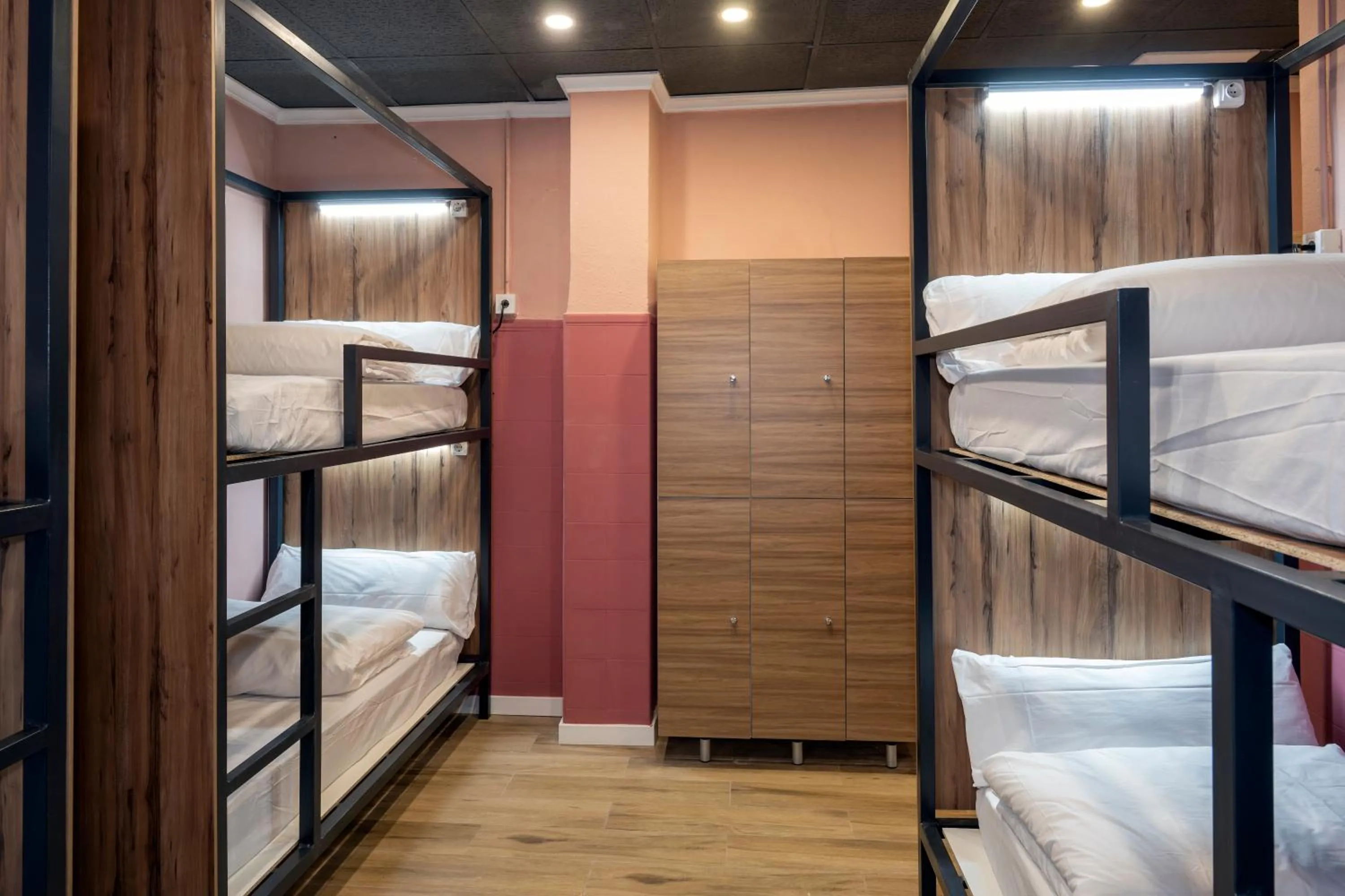 Bed in SOM Hostel Valencia