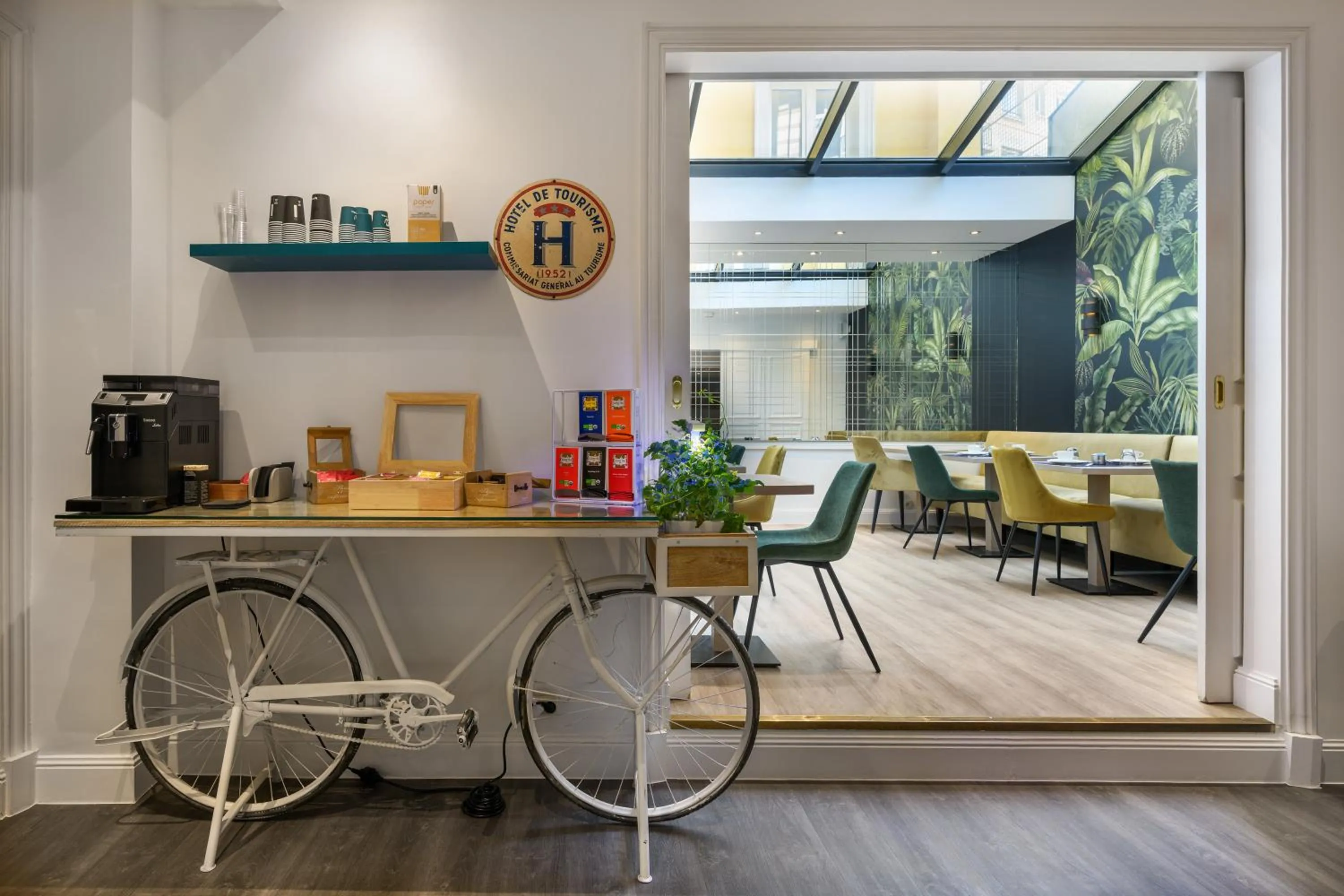 Breakfast in Hôtel le Royal Rive Gauche