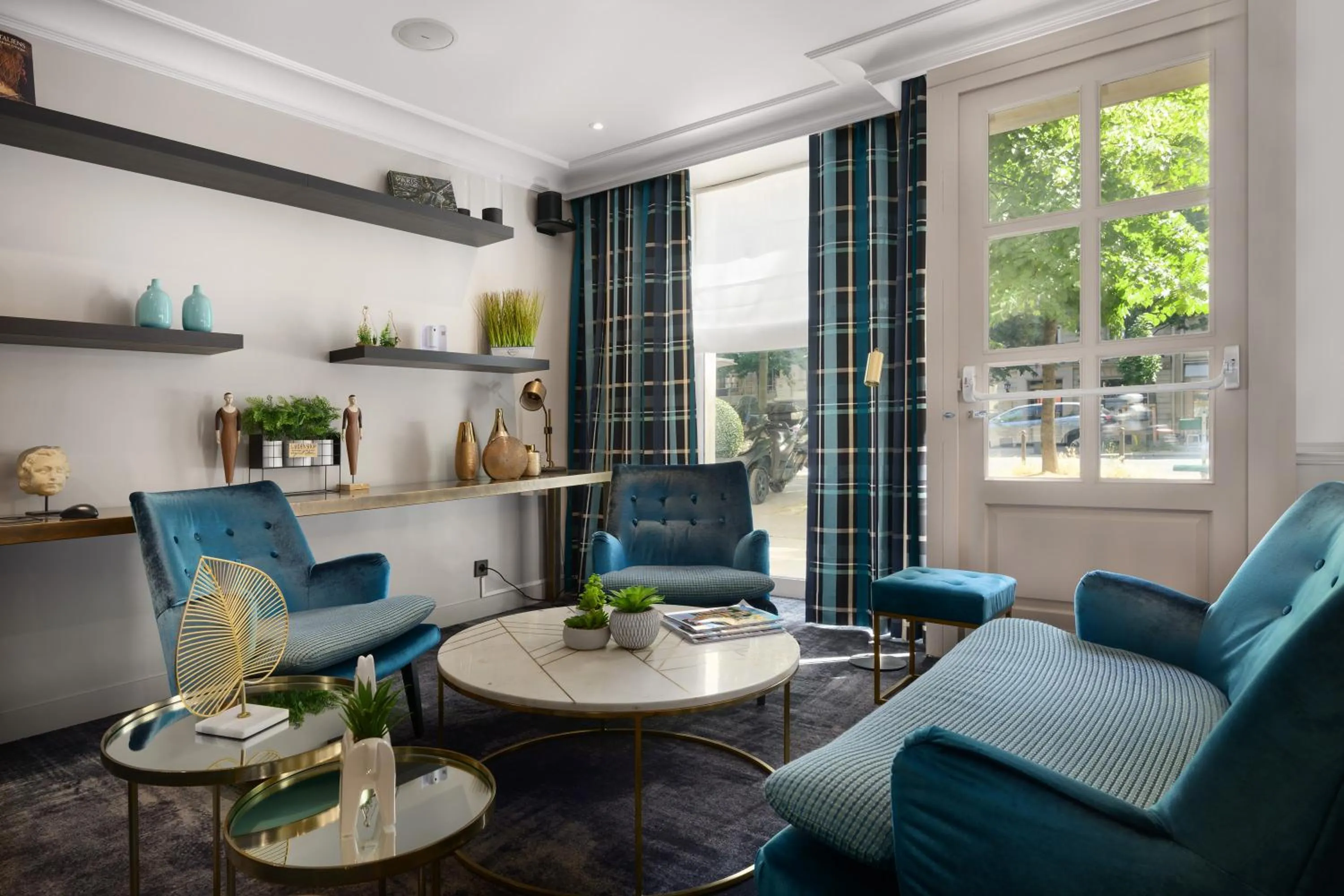 Seating area in Hôtel le Royal Rive Gauche