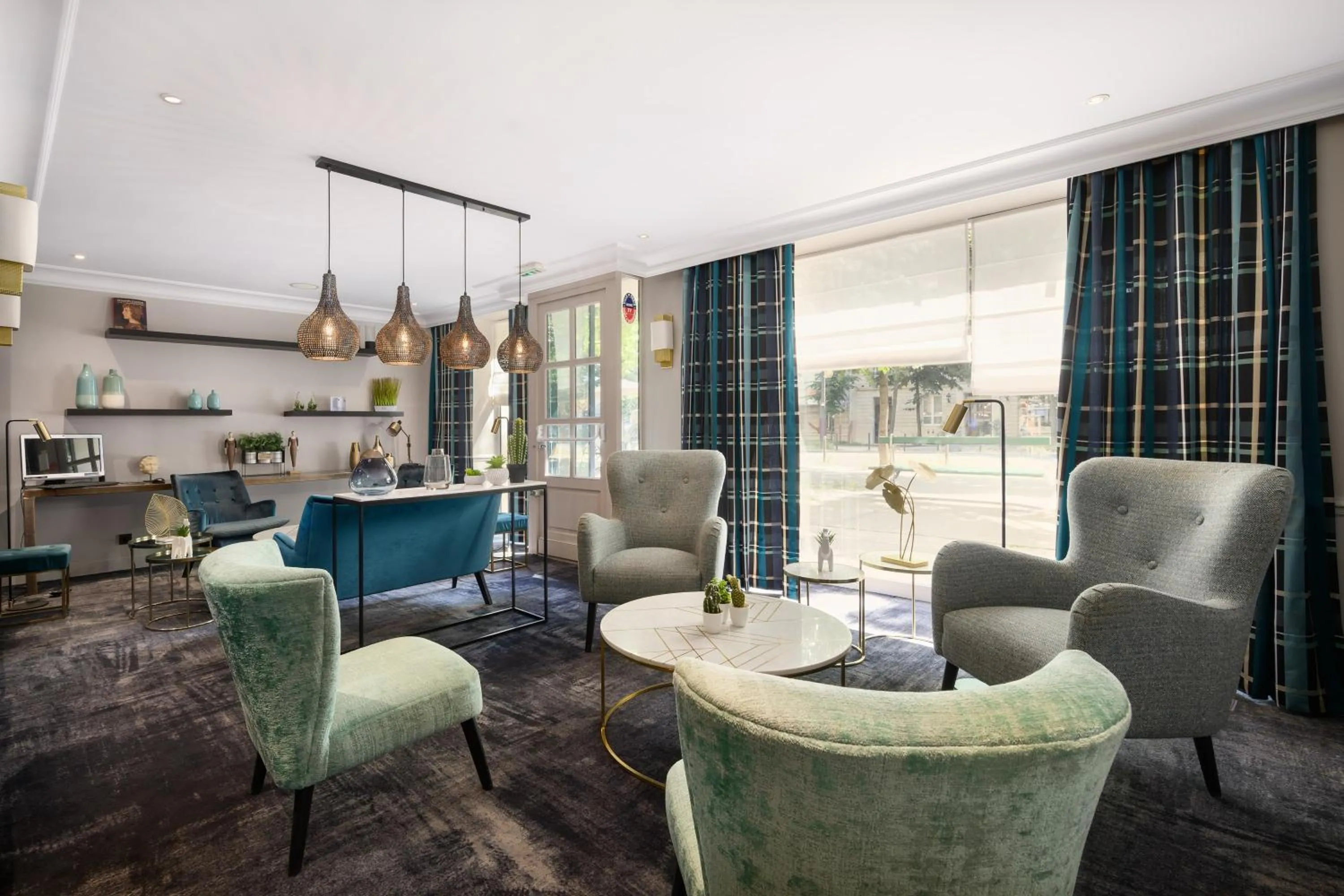 Living room in Hôtel le Royal Rive Gauche