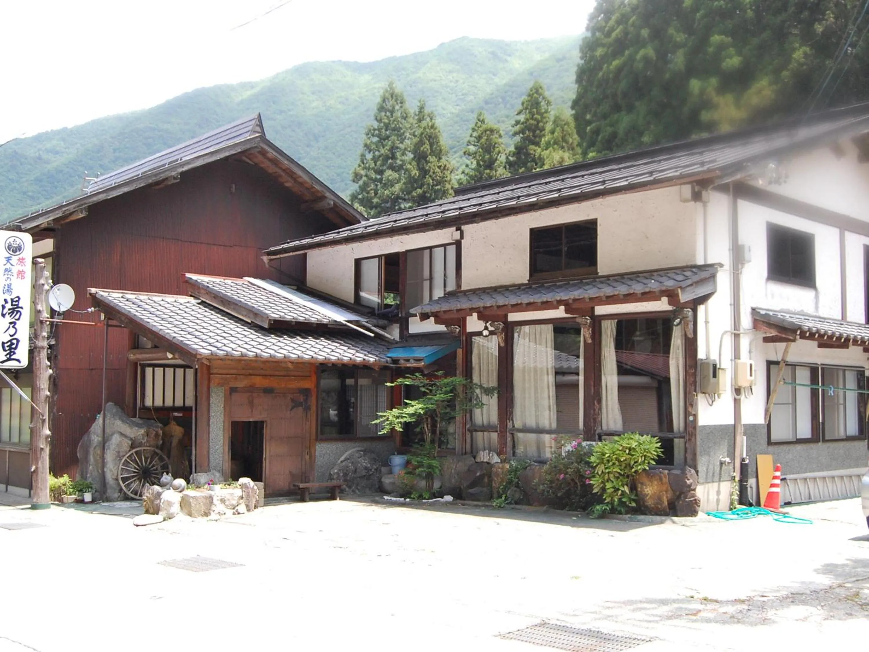 Property building in Oyado Yunosato
