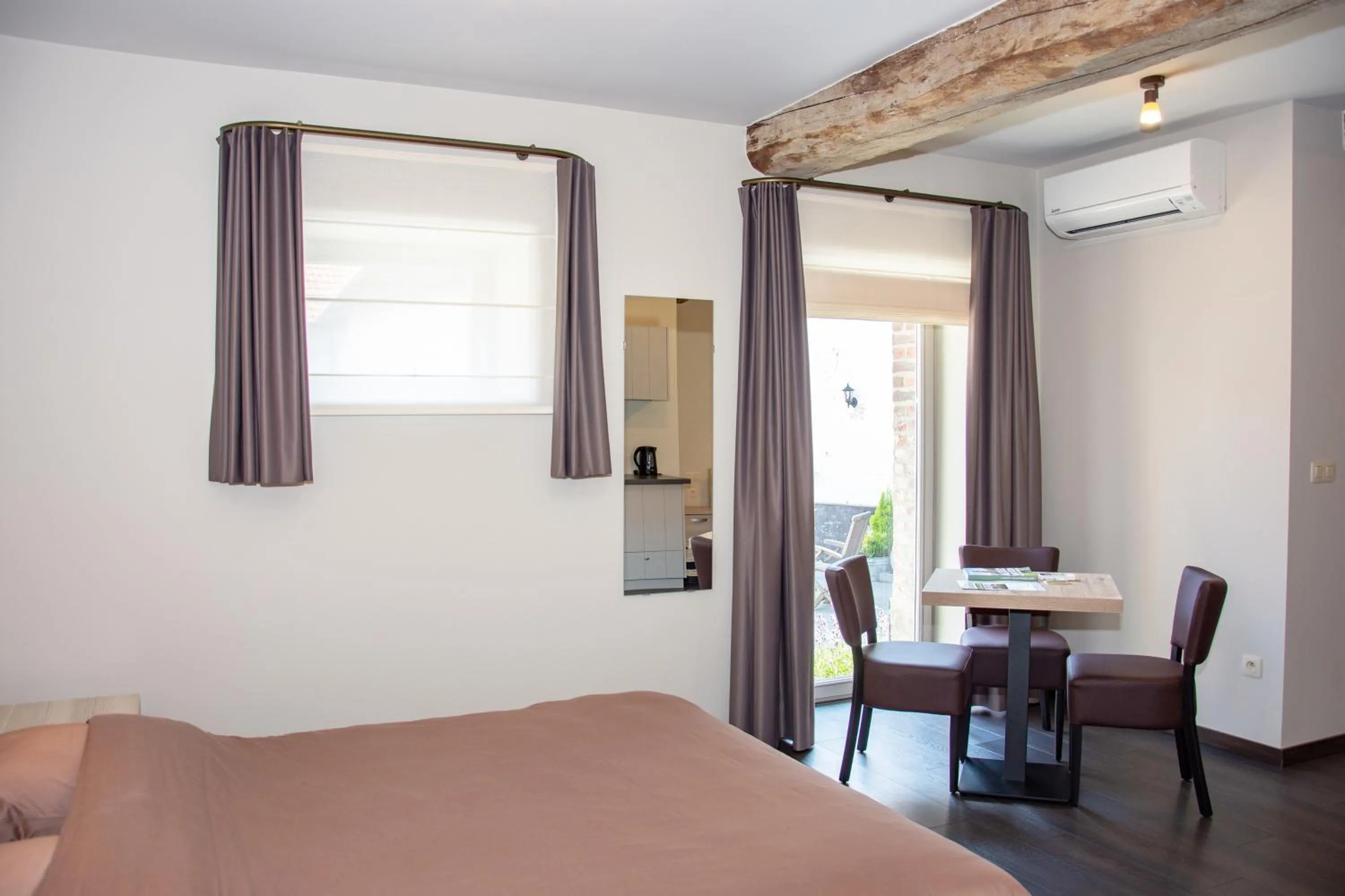 Bedroom, Bed in B&B De Oude Winning