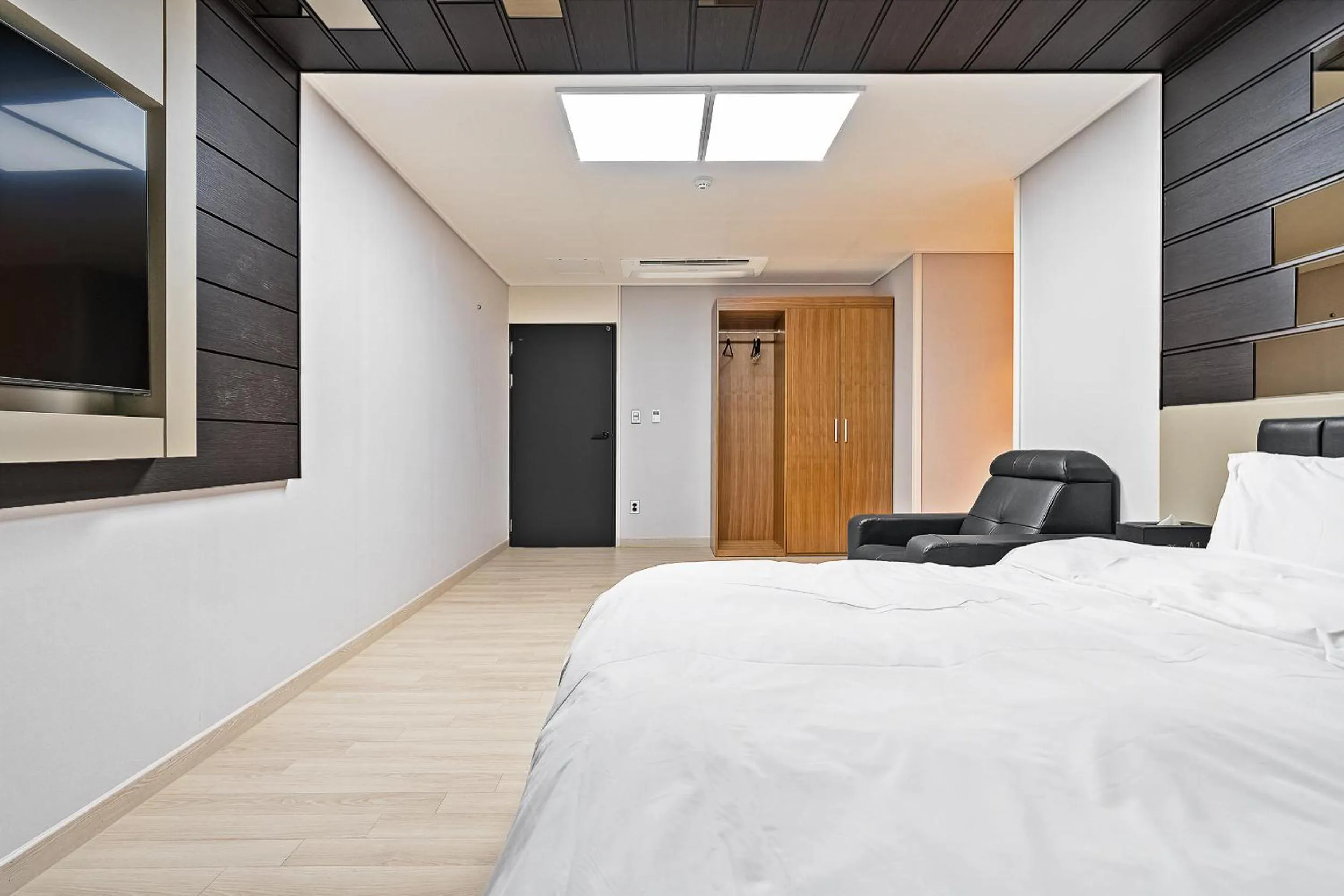 TV and multimedia, Bed in Pohang A1Hotel Haedo